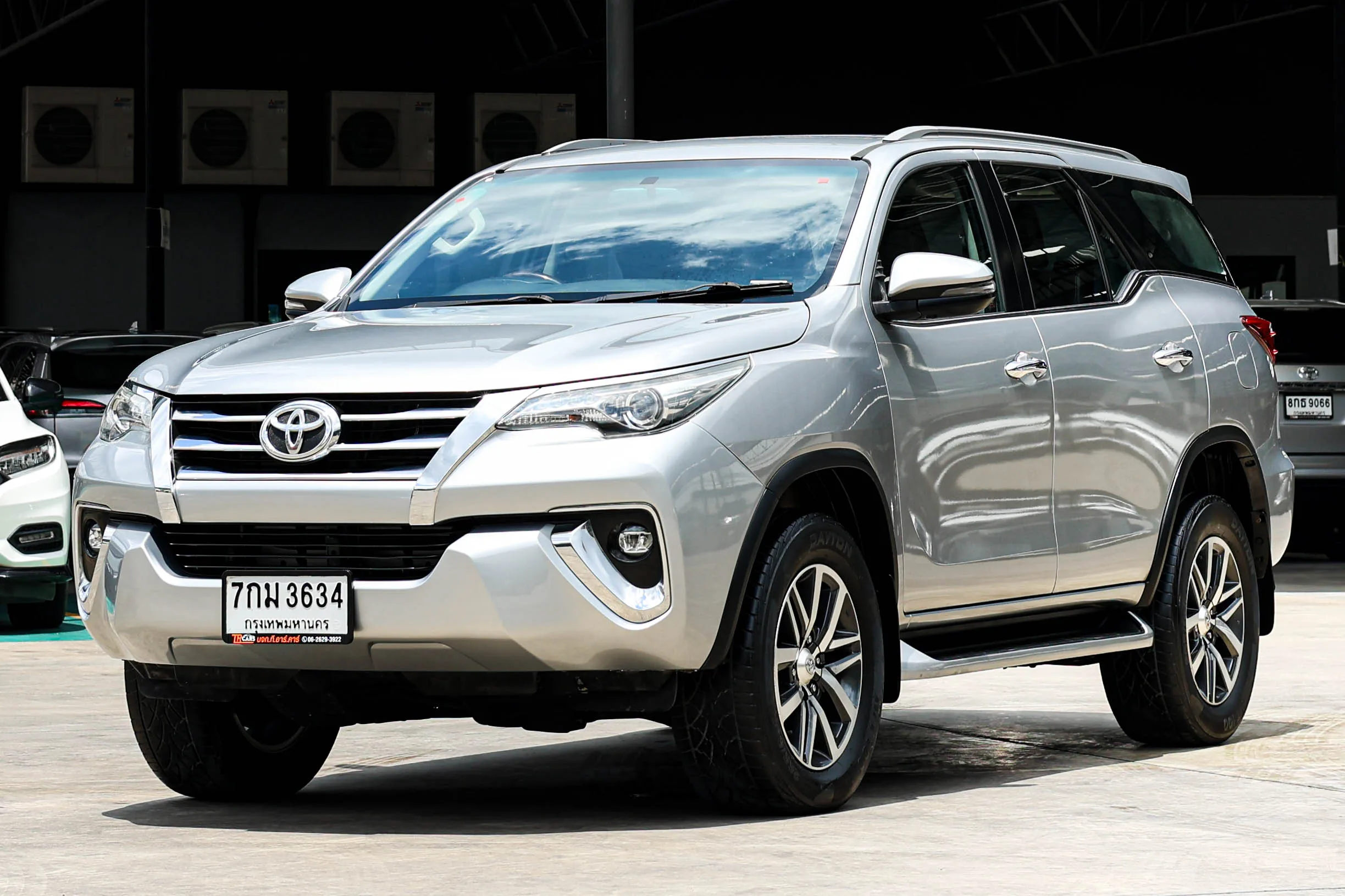 2018 Toyota FORTUNER 2.4 (ปี 15-25) V SUV