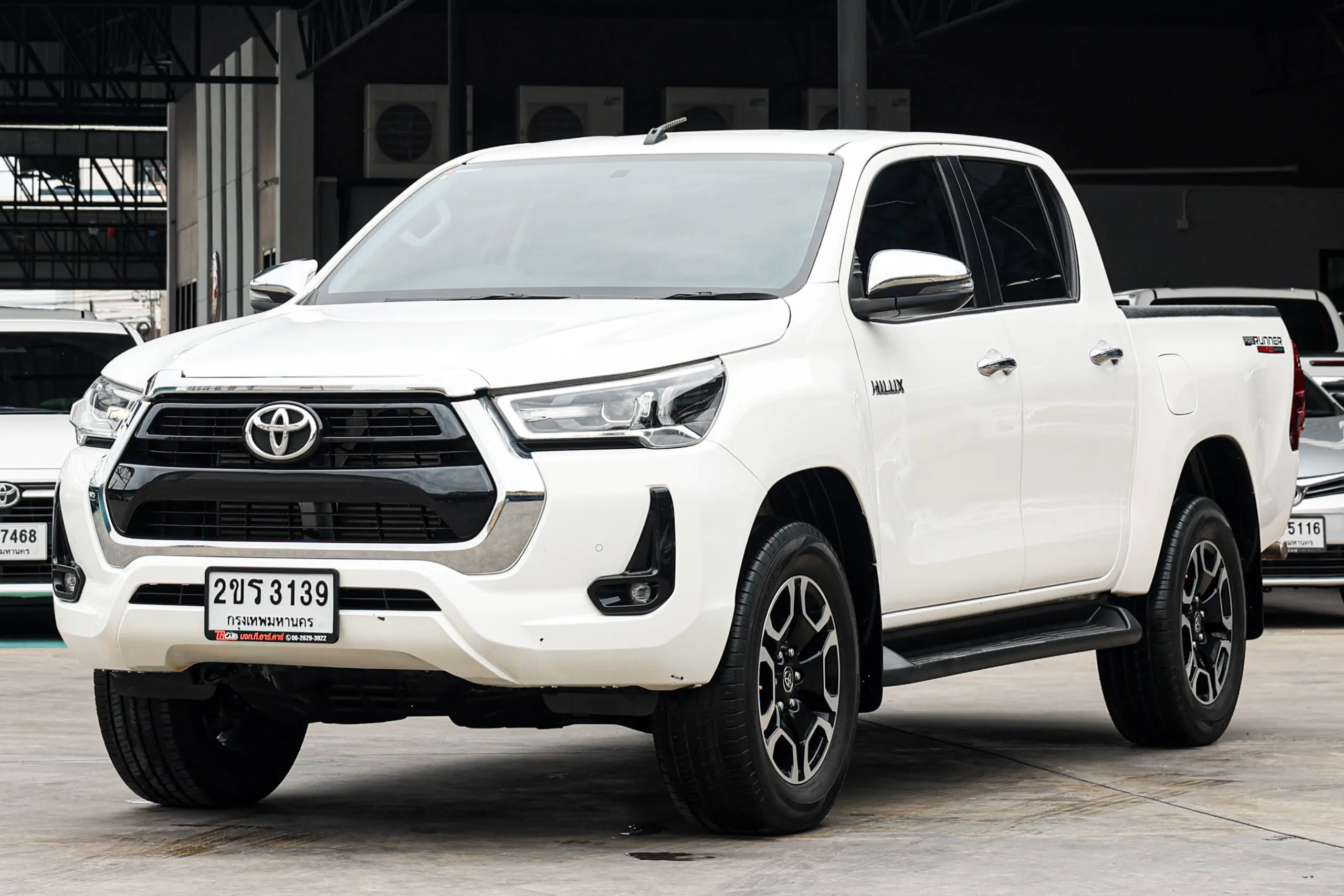 2020 Toyota HILUX REVO 2.4 DOUBLE CAB Prerunner Mid Double Cab Pickup
