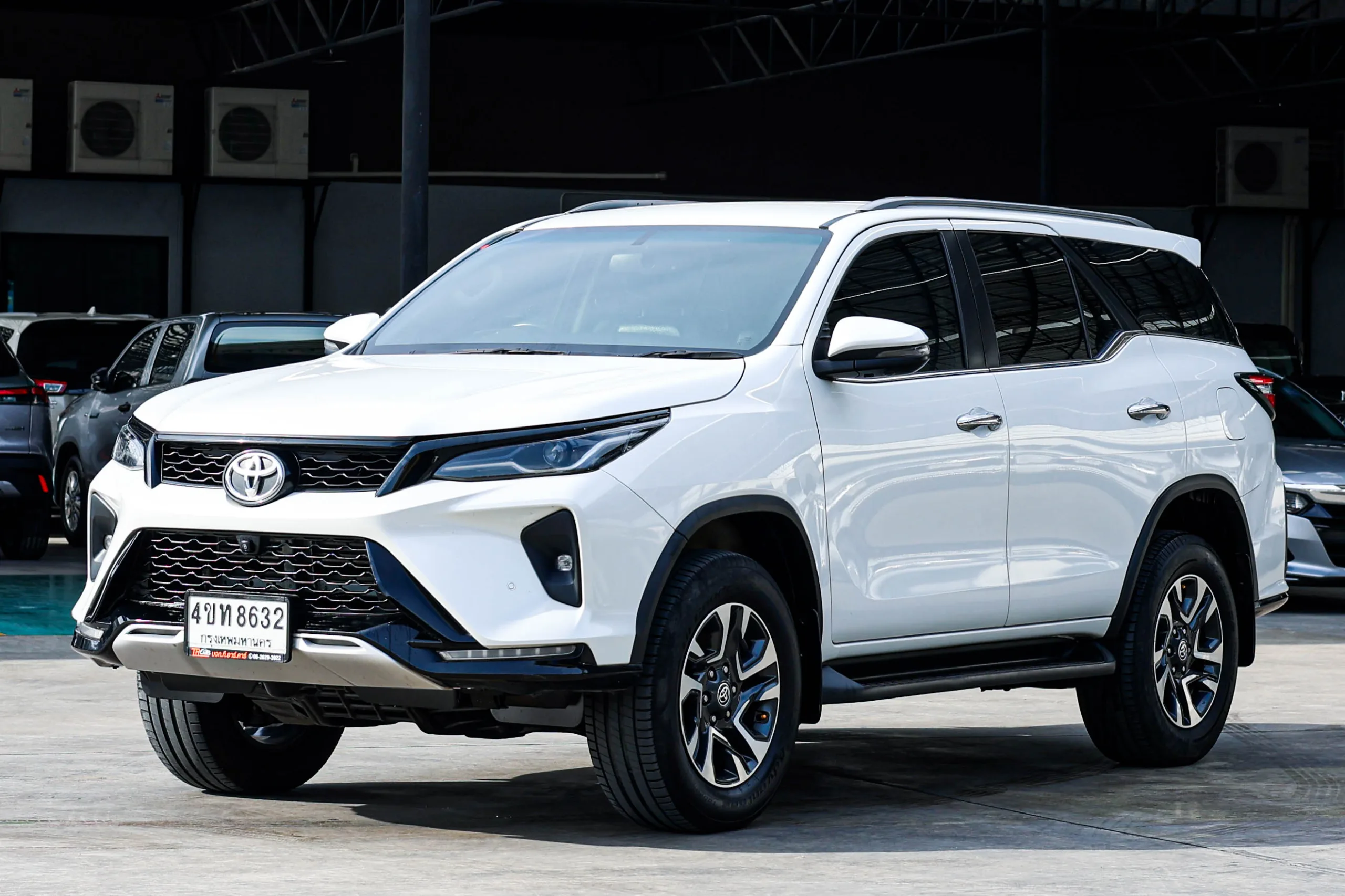 2023 Toyota FORTUNER 2.4 (ปี 15-25) Leader V SUV