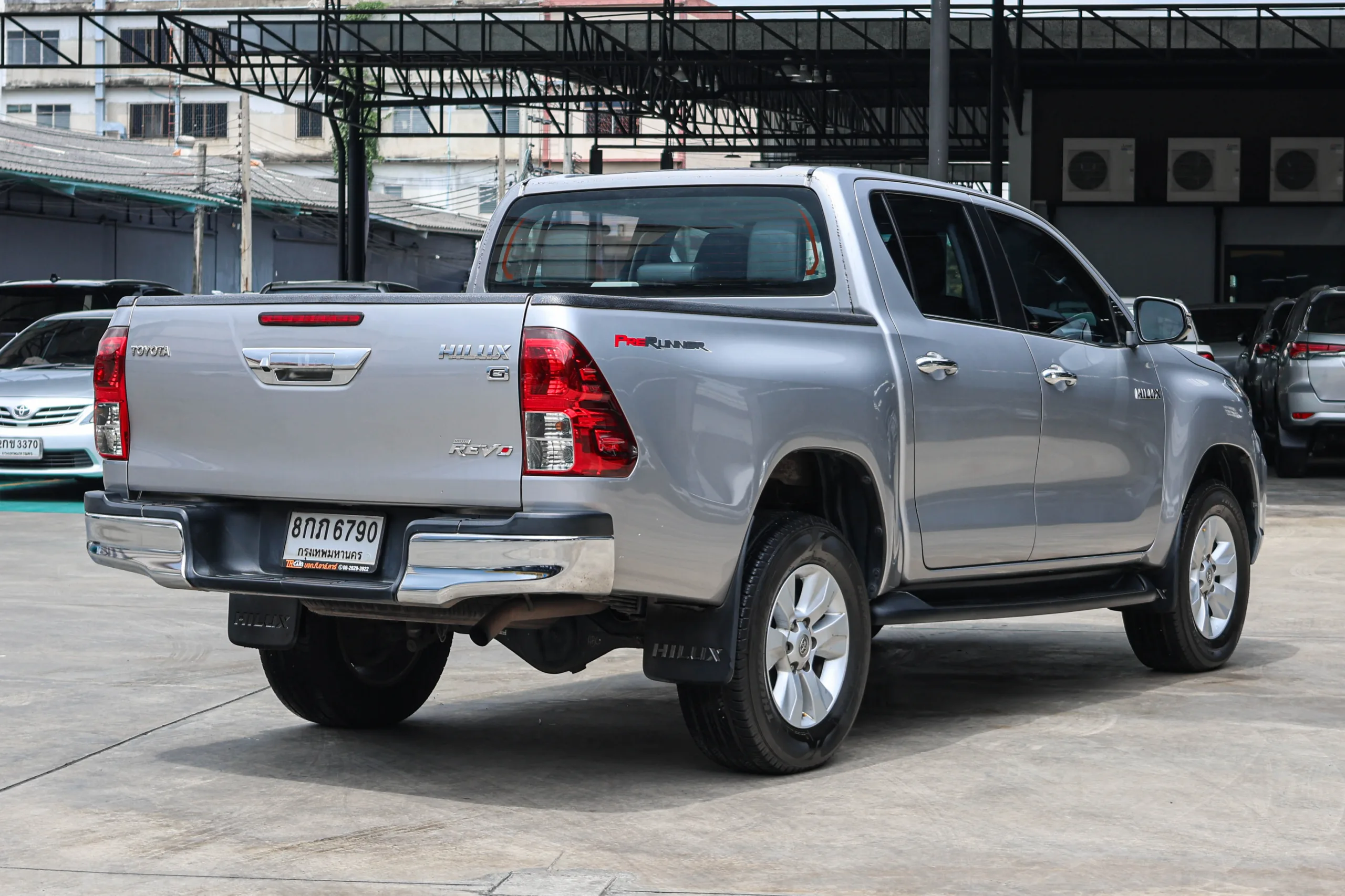 2019 Toyota HILUX REVO 2.4 Double Cab G Prerunner Double Cab Pickup - Image 7