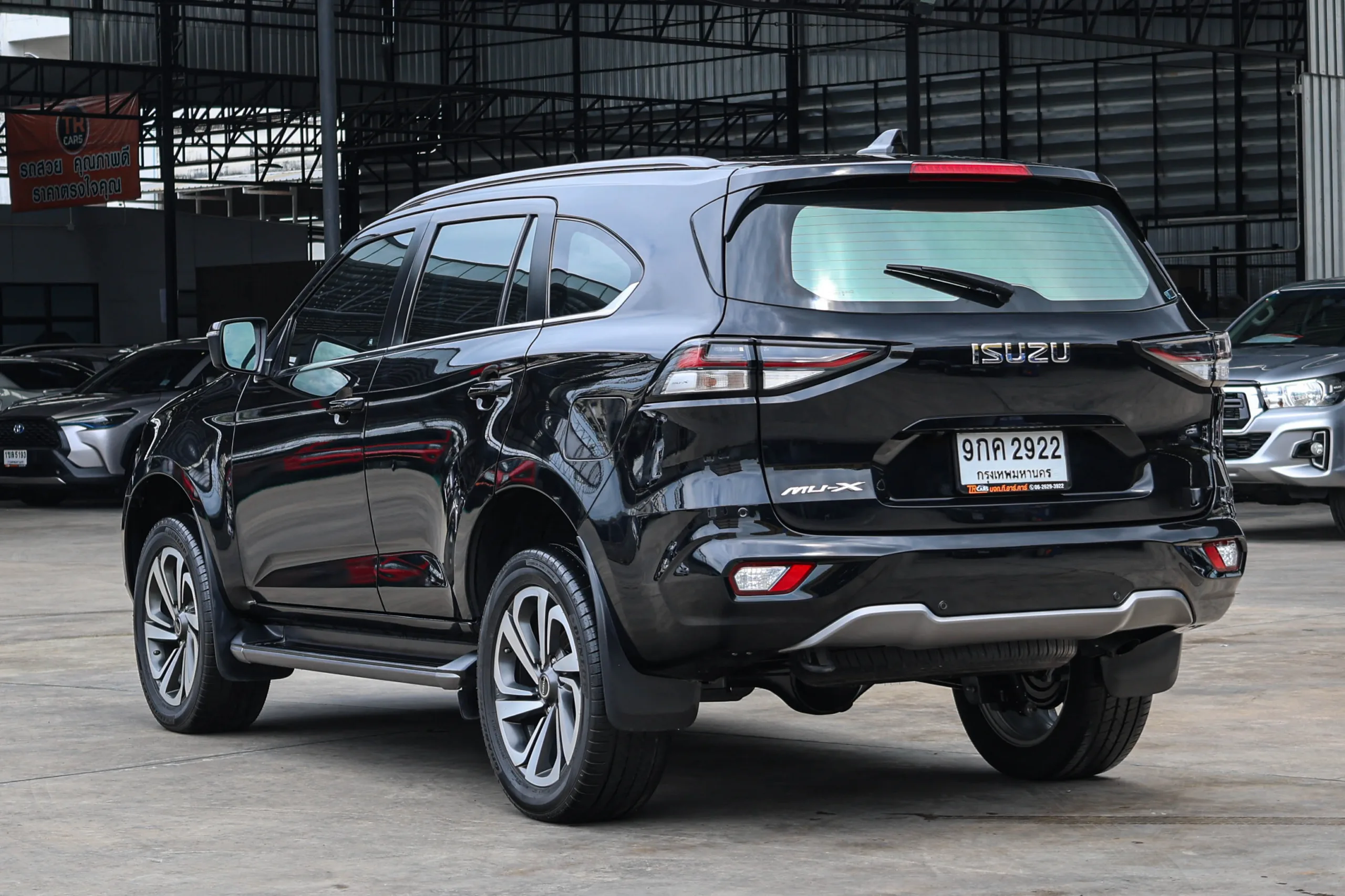 2021 Isuzu MU-X 3.0 (ปี 20-26) Ultimate SUV - Image 6