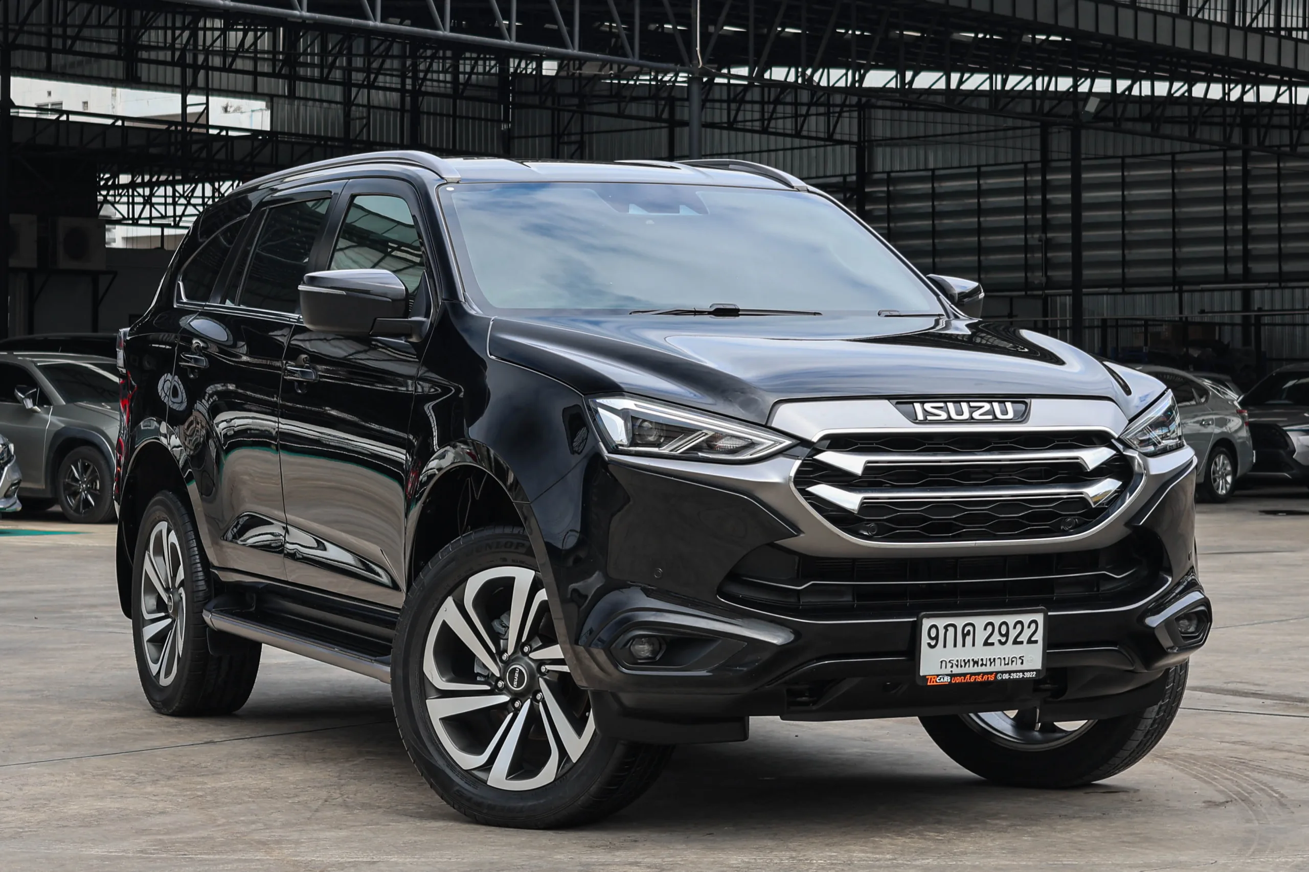 2021 Isuzu MU-X 3.0 (ปี 20-26) Ultimate SUV - Image 8