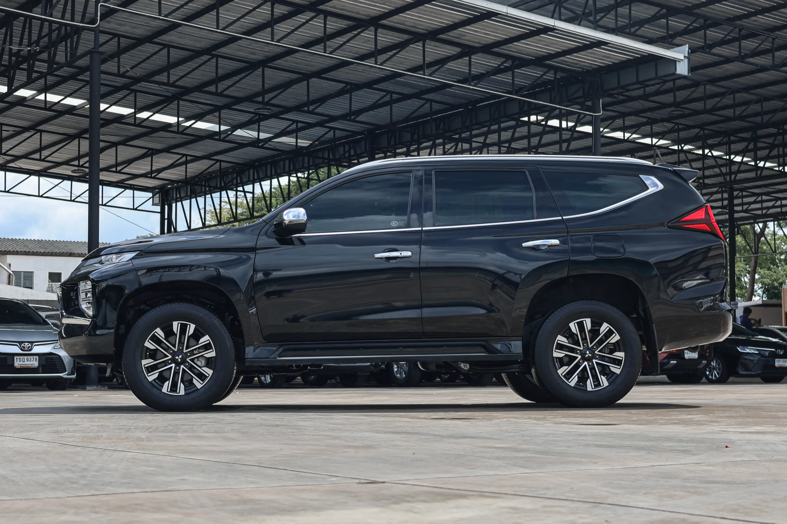2022 Mitsubishi PAJERO SPORT 2.4 (ปี 19-24) GT Premium SUV - Image 7