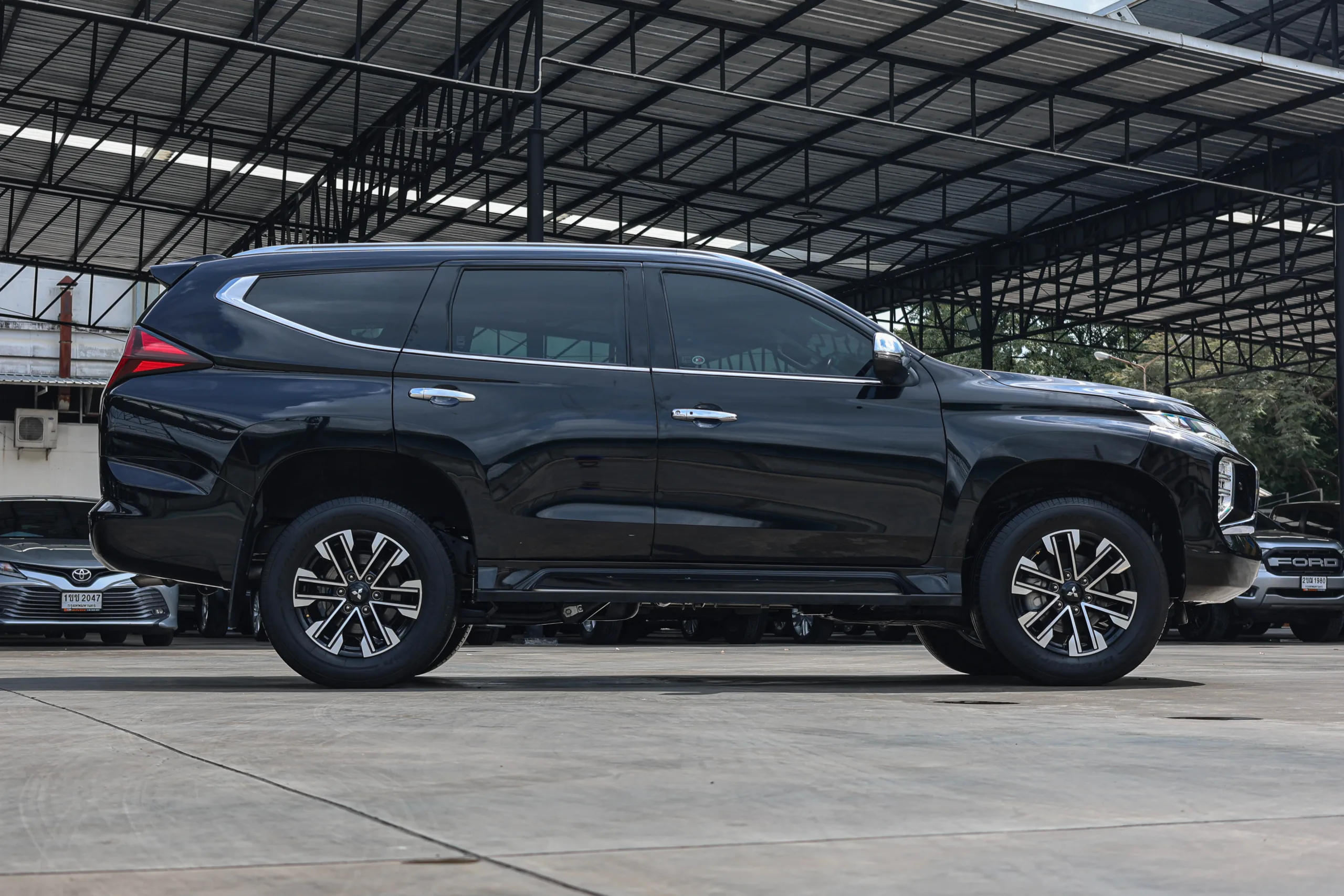 2022 Mitsubishi PAJERO SPORT 2.4 (ปี 19-24) GT Premium SUV - Image 8