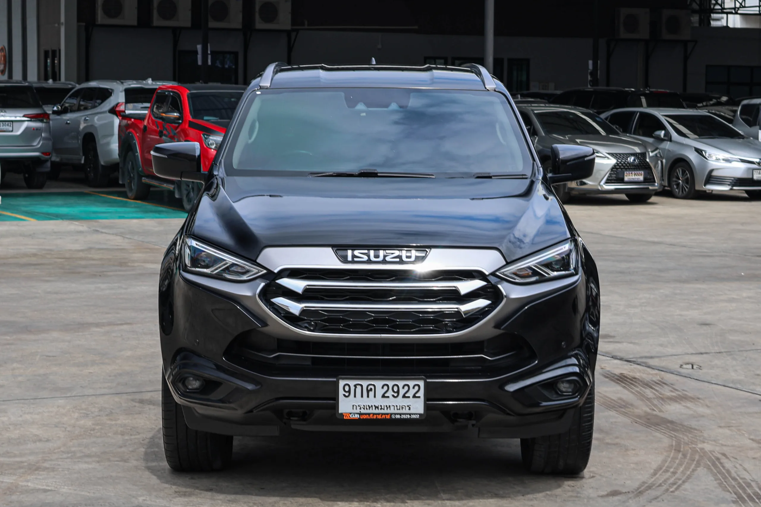 2021 Isuzu MU-X 3.0 (ปี 20-26) Ultimate SUV - Image 3