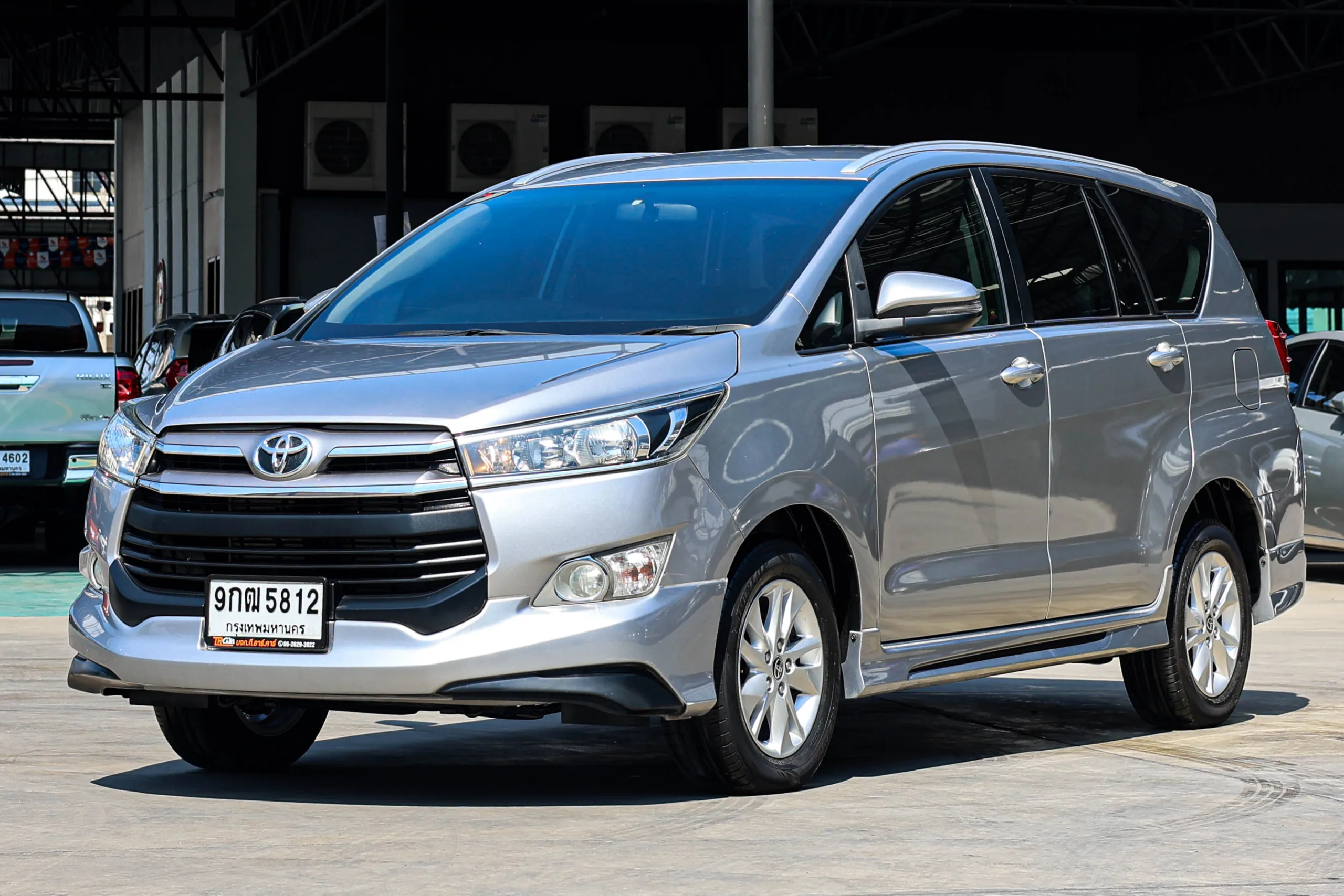 2019 Toyota INNOVA 2.8 (ปี 16-22) Crysta G Wagon #9กฒ-5812