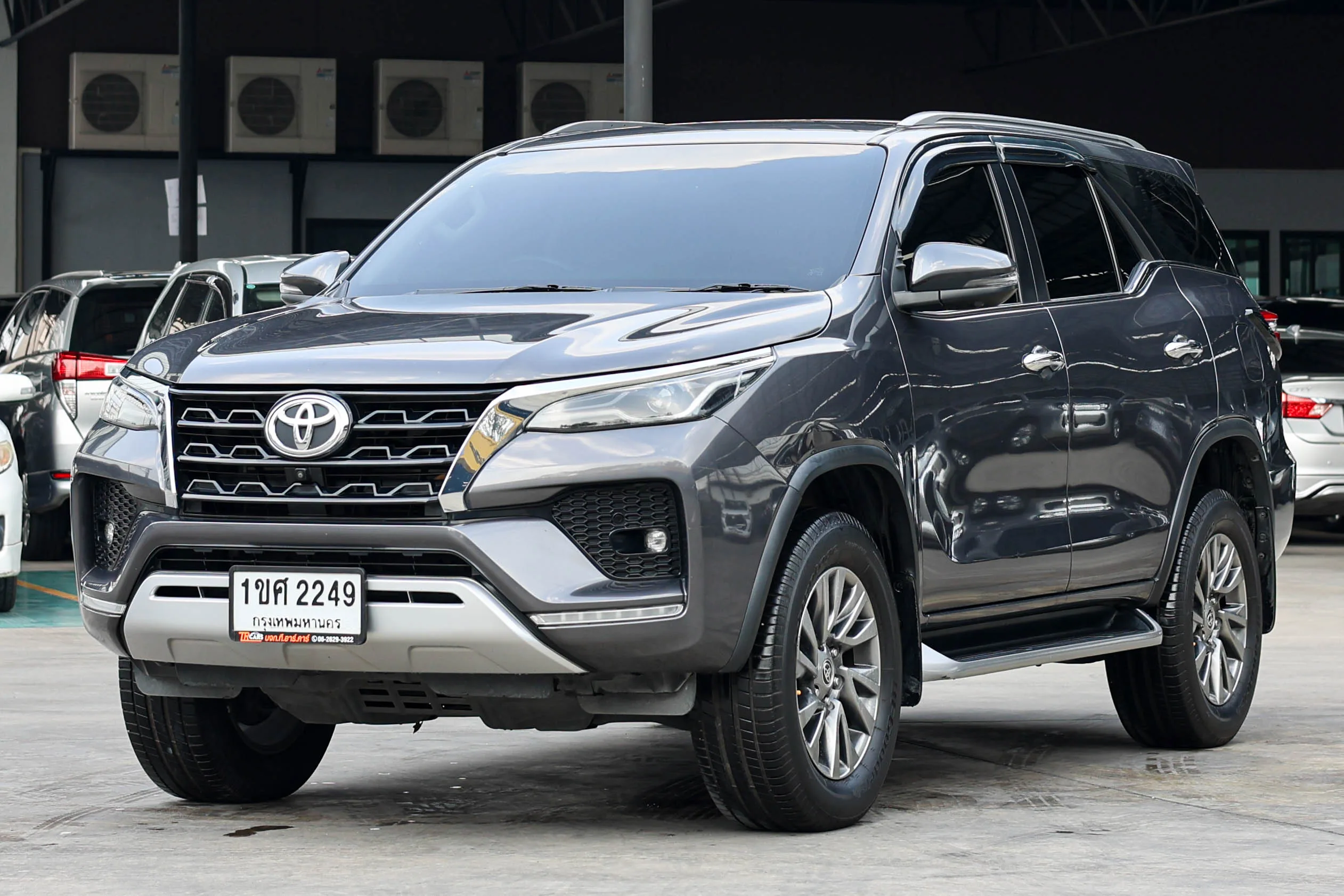 2021 Toyota FORTUNER 2.4 (ปี 15-25) V SUV