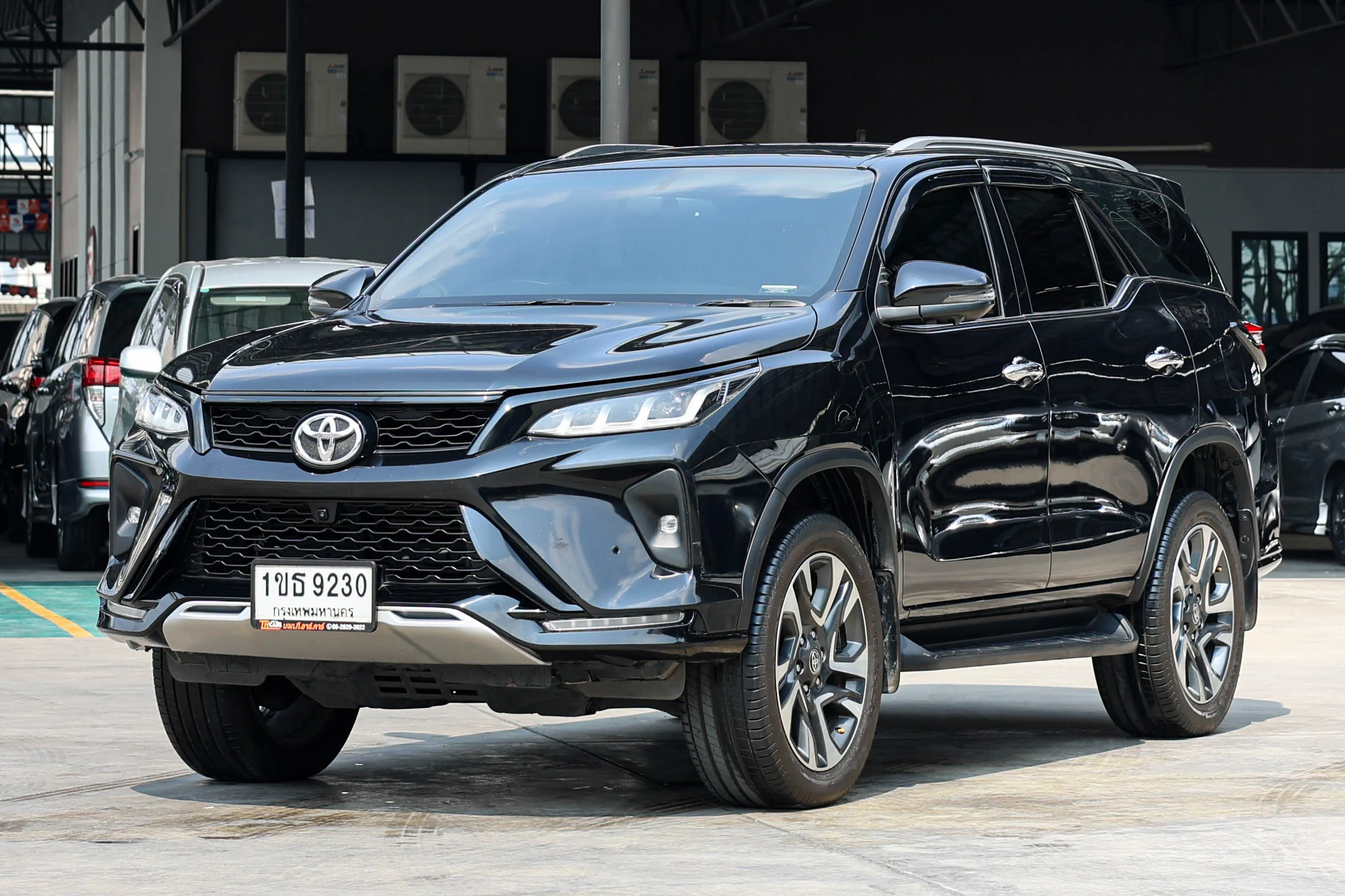 2020 Toyota FORTUNER 2.4 (ปี 15-25) Legender SUV #1ขธ-9230