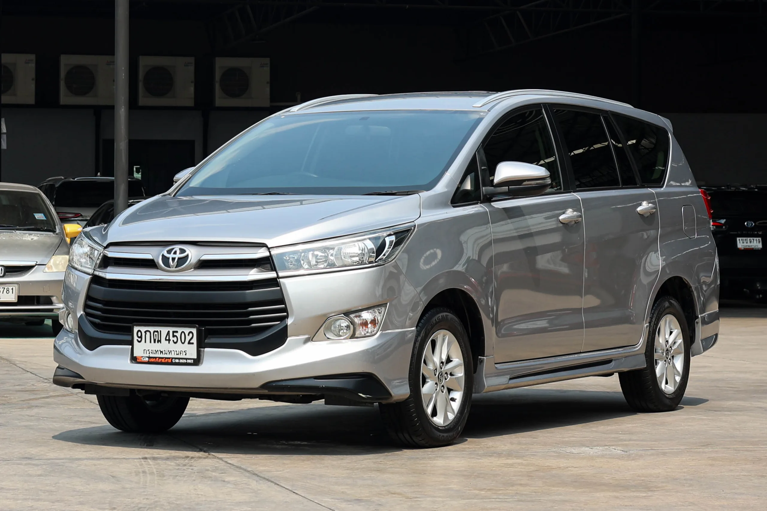2019 Toyota INNOVA 2.8 (ปี 16-22) Crysta G Wagon