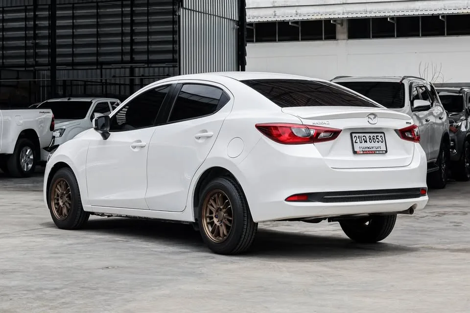 2021 Mazda 2 1.3 (ปี 15-25) E Sedan - Image 7