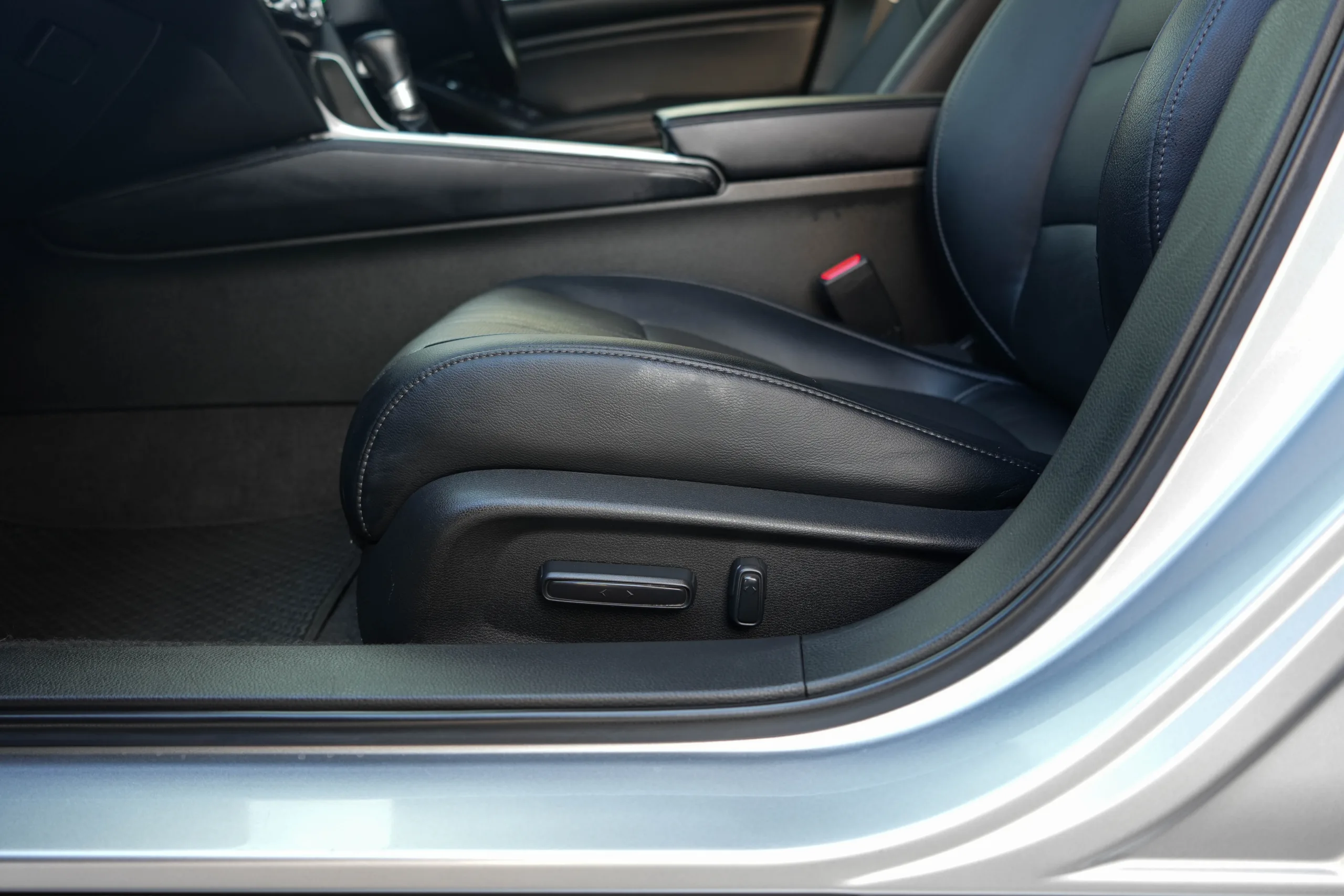 2021 Honda ACCORD 2.0 (ปี 19-23) Hybrid Sedan - Image 27