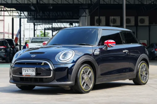 2022 Mini COOPER 0.0 F56 SE 3-Door MINI Yours Hatchback #7ขจ-7106