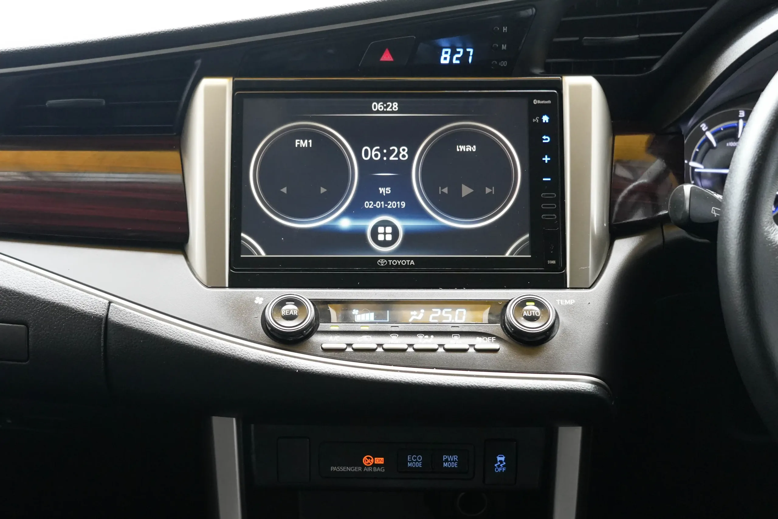 2021 Toyota INNOVA 2.8 (ปี 16-22) Crysta Premium Wagon - Image 13