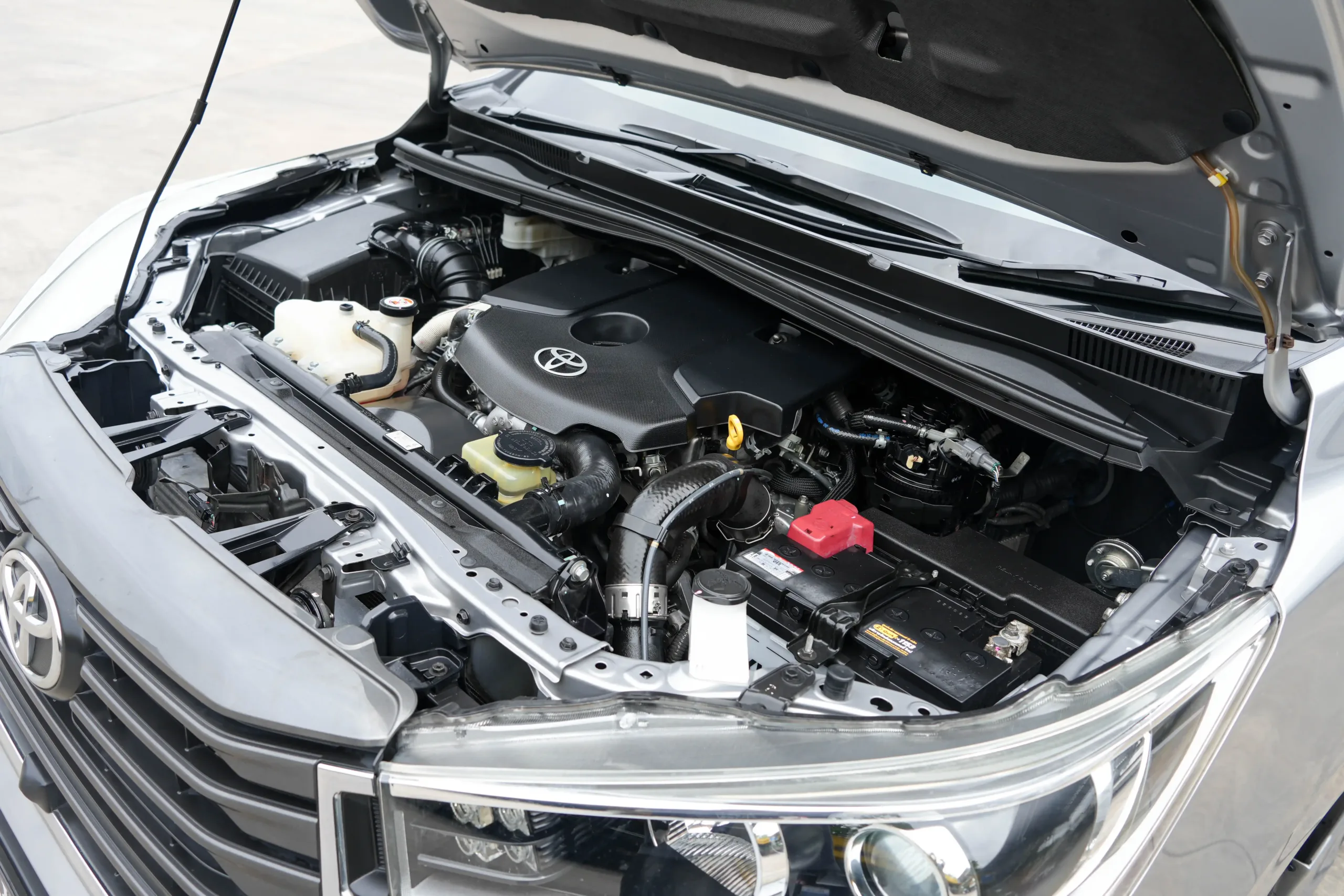 2021 Toyota INNOVA 2.8 (ปี 16-22) Crysta Premium Wagon - Image 35