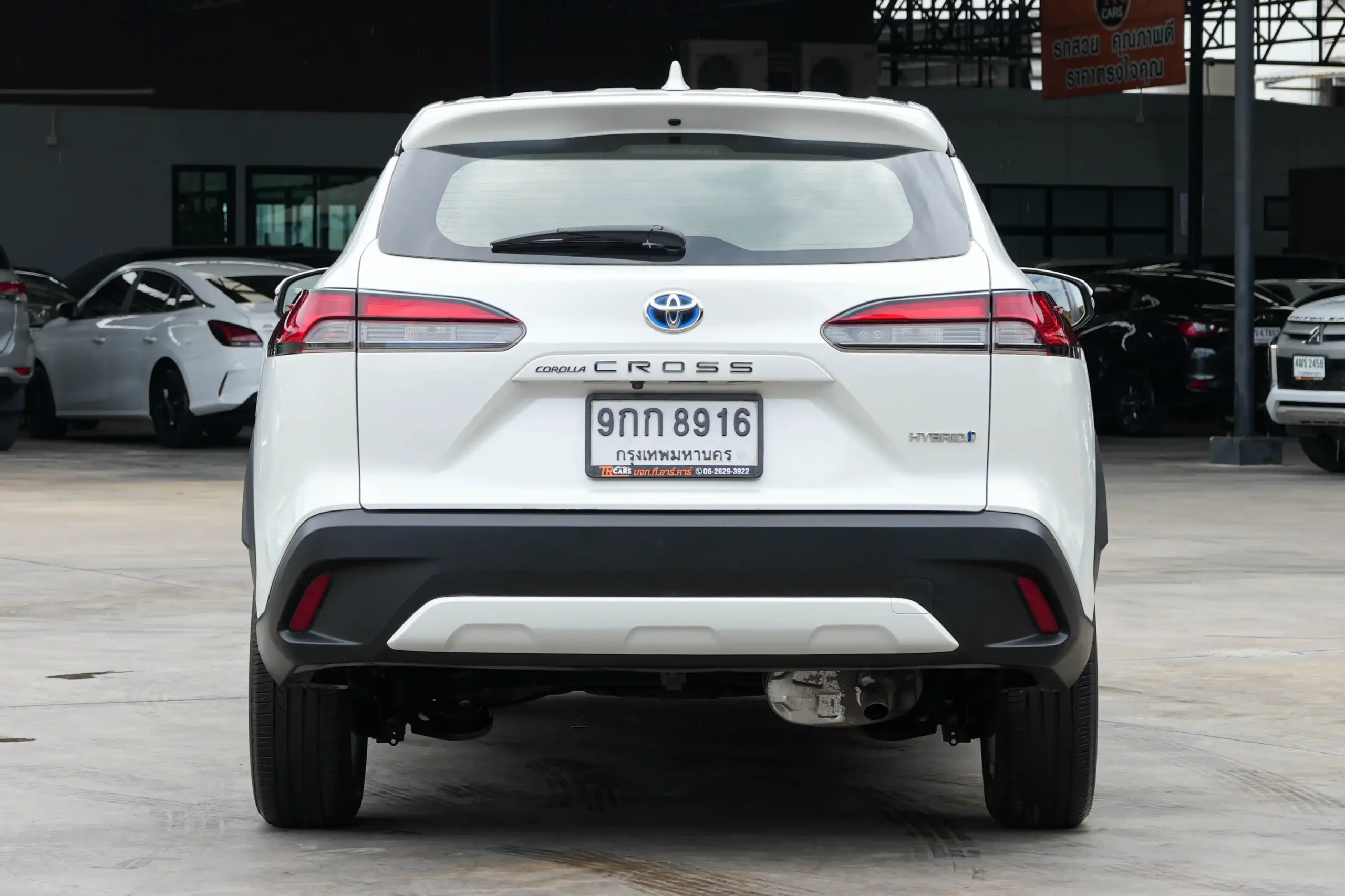 2021 Toyota Corolla Cross 1.8 (ปี 20-26) Hybrid Smart SUV #9กก-8916 - Image 4