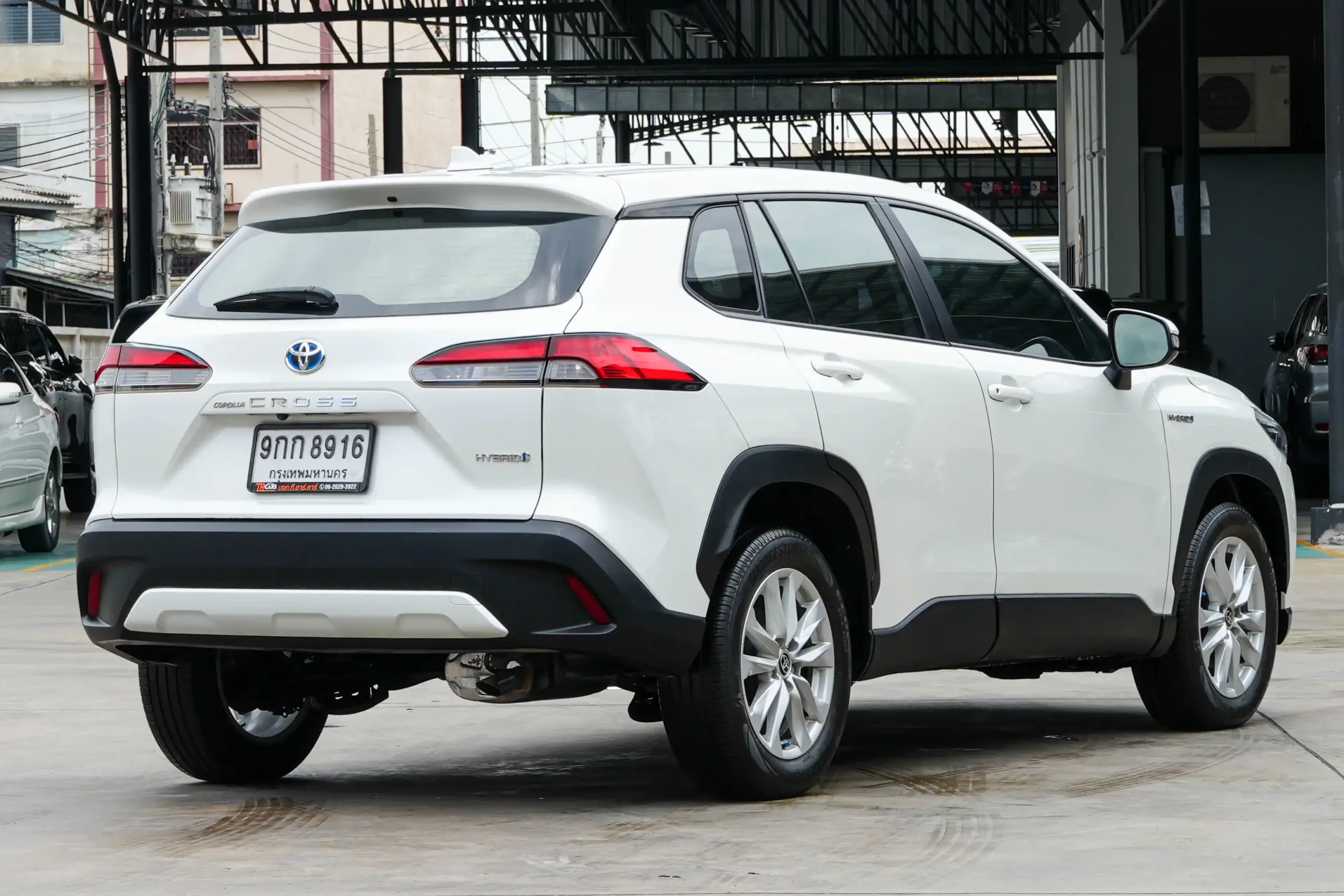 2021 Toyota Corolla Cross 1.8 (ปี 20-26) Hybrid Smart SUV #9กก-8916 - Image 6