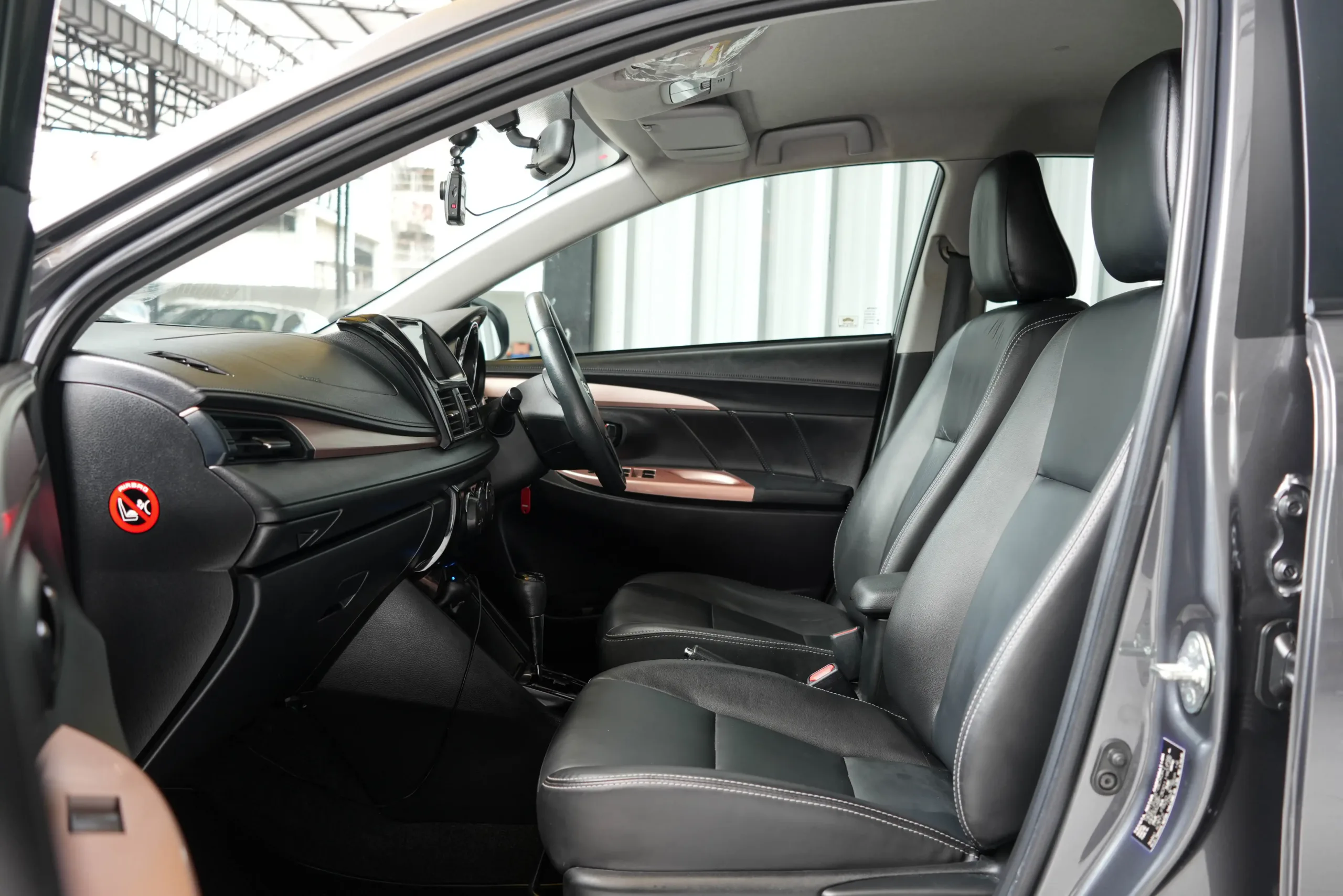 2020 Toyota VIOS 1.5 (ปี 17-22) Mid Sedan #9กท-8150 - Image 17