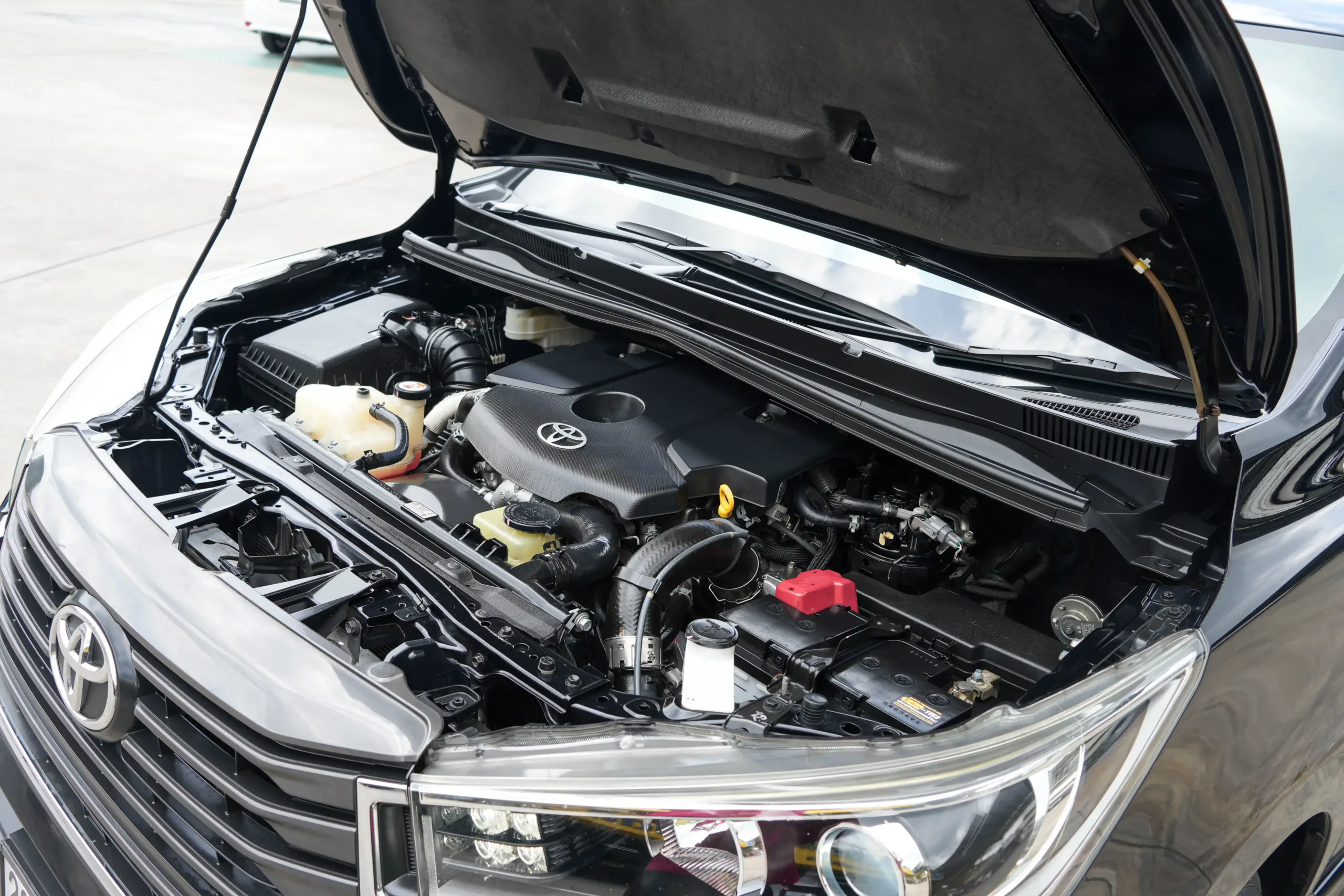2022 Toyota INNOVA 2.8 (ปี 16-22) Crysta Wagon - Image 33