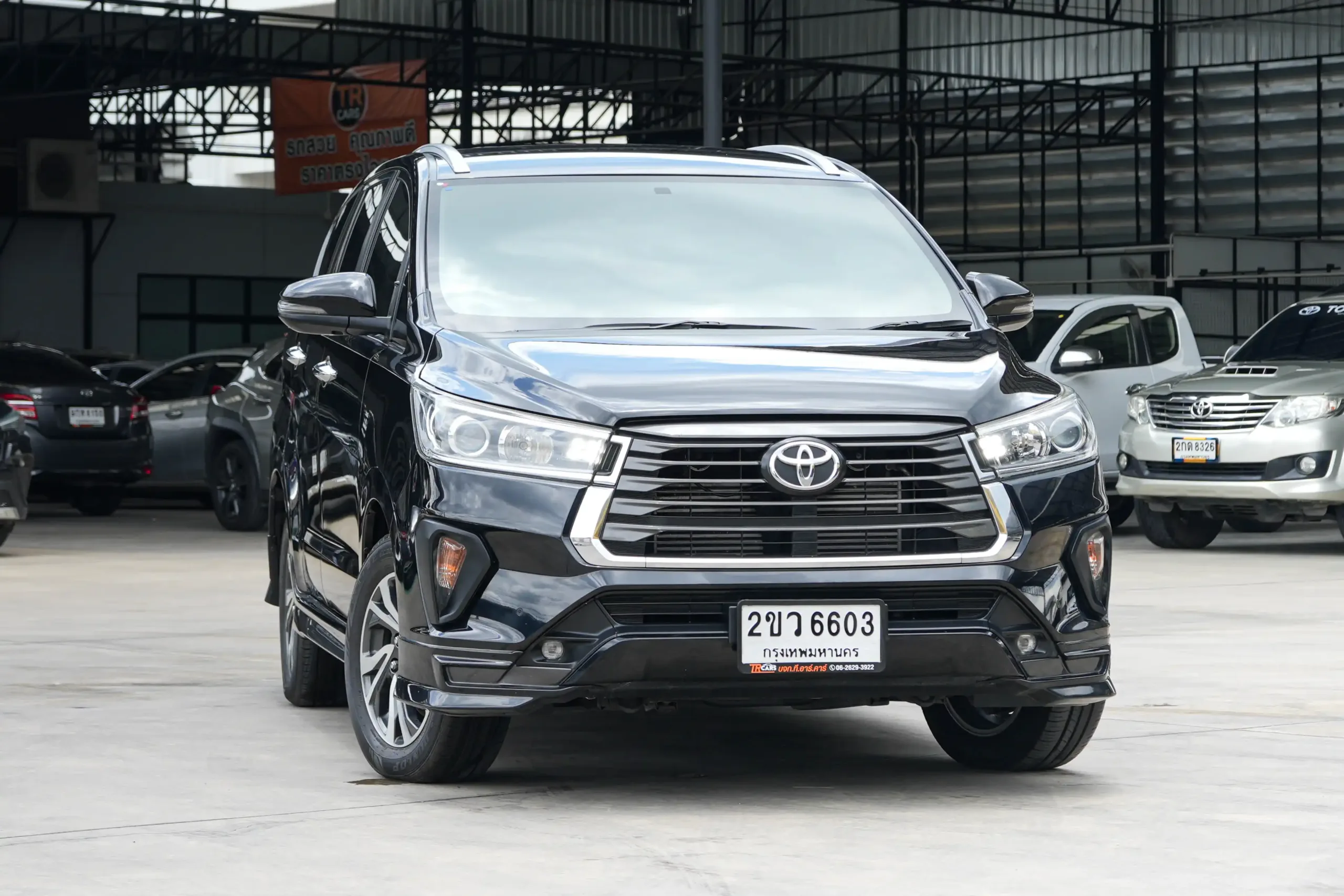 2022 Toyota INNOVA 2.8 (ปี 16-22) Crysta Wagon - Image 8