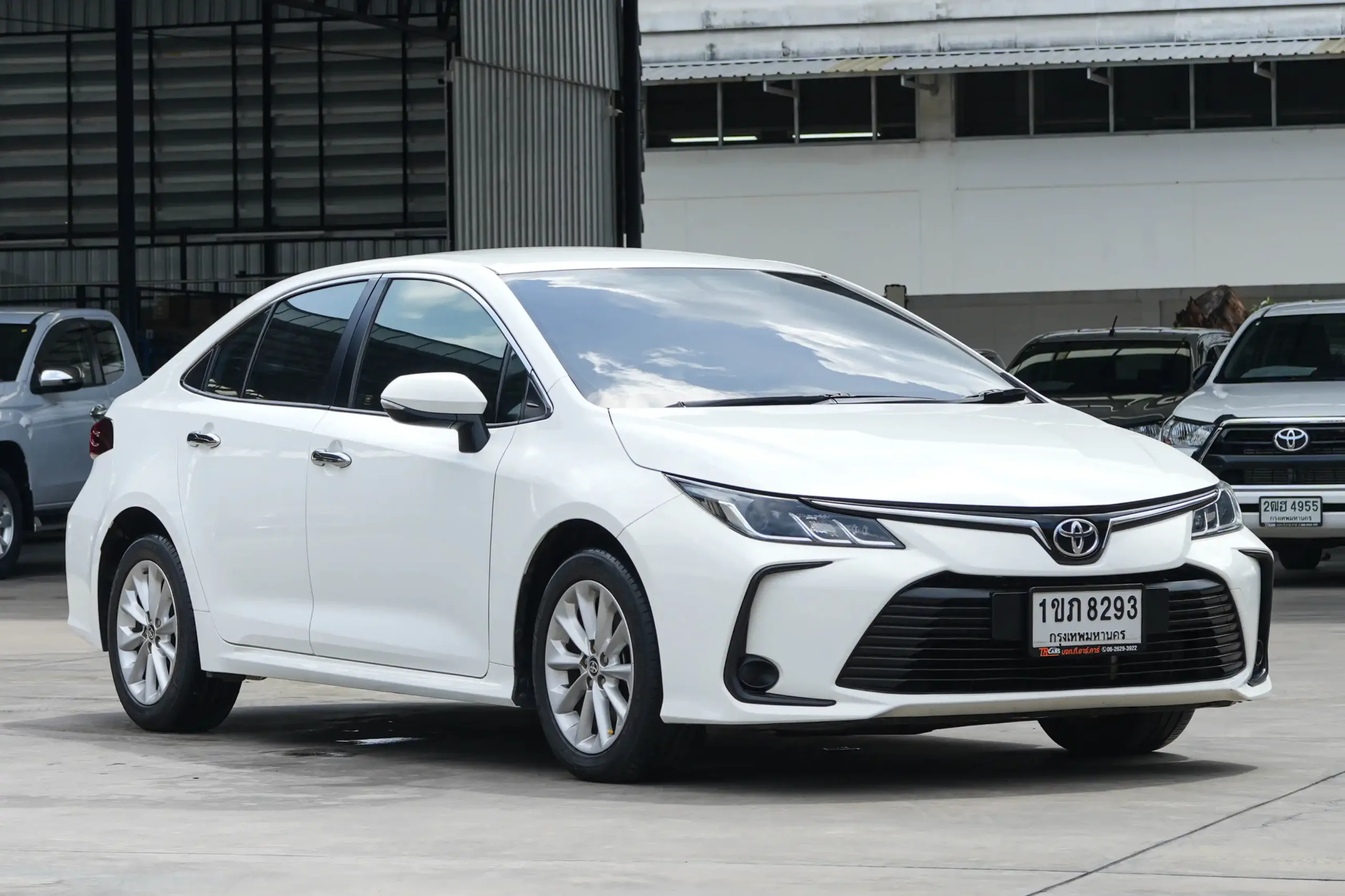 2020 Toyota Corolla Altis 1.6 (ปี 19-25) G Sedan #1ขภ-8293 - Image 2
