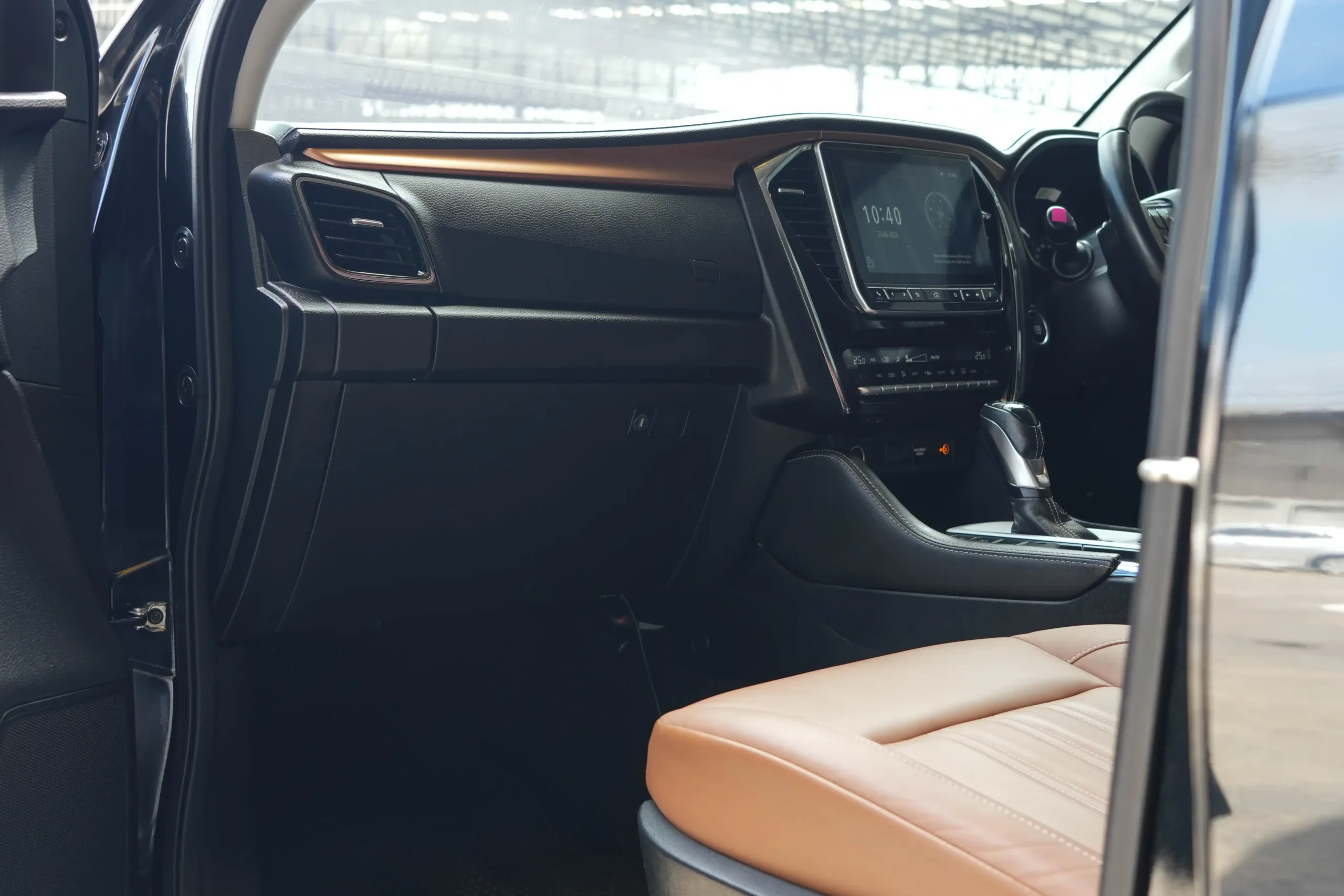 2022 Isuzu MU-X 1.9 (ปี 20-26) Elegant SUV - Image 20