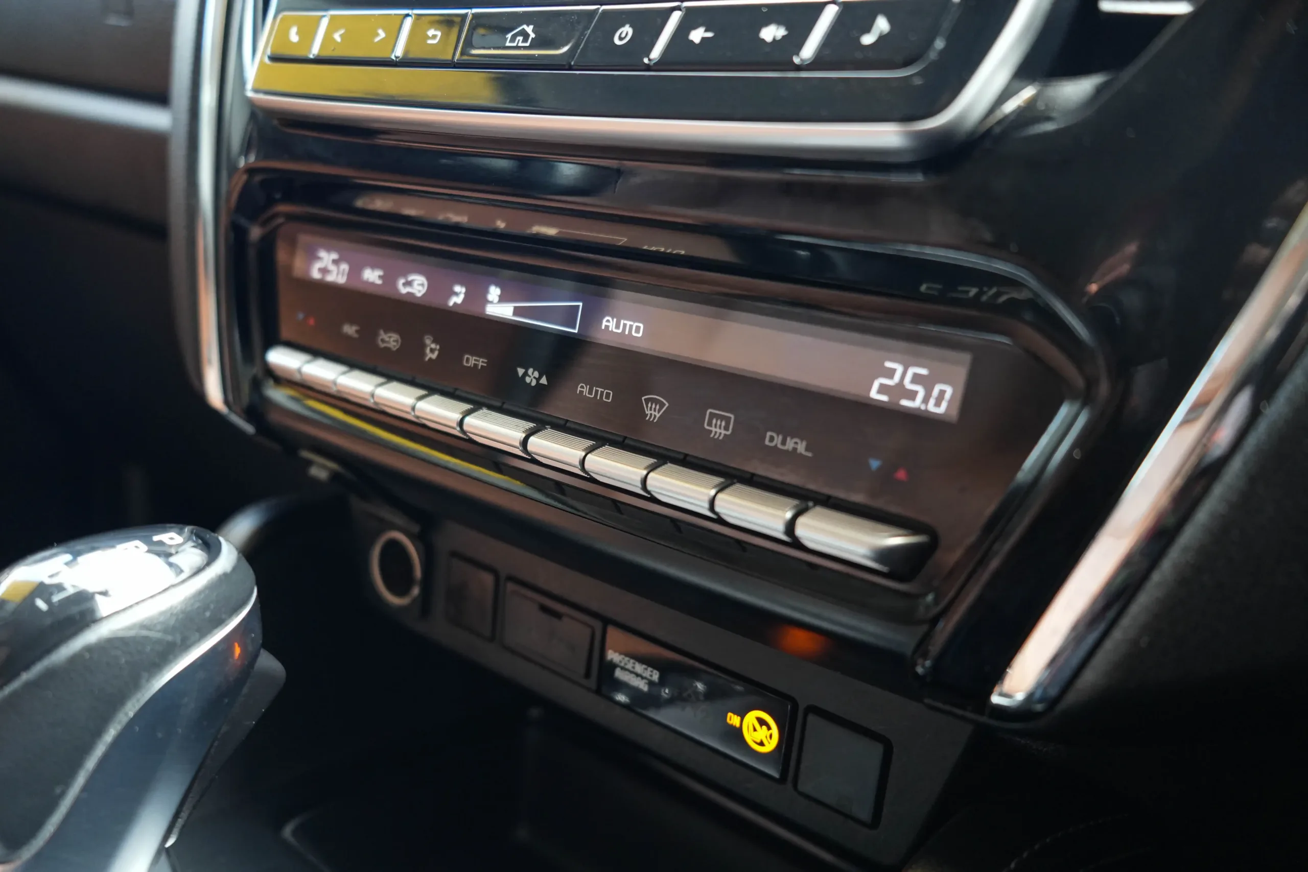 2022 Isuzu MU-X 1.9 (ปี 20-26) Elegant SUV - Image 23
