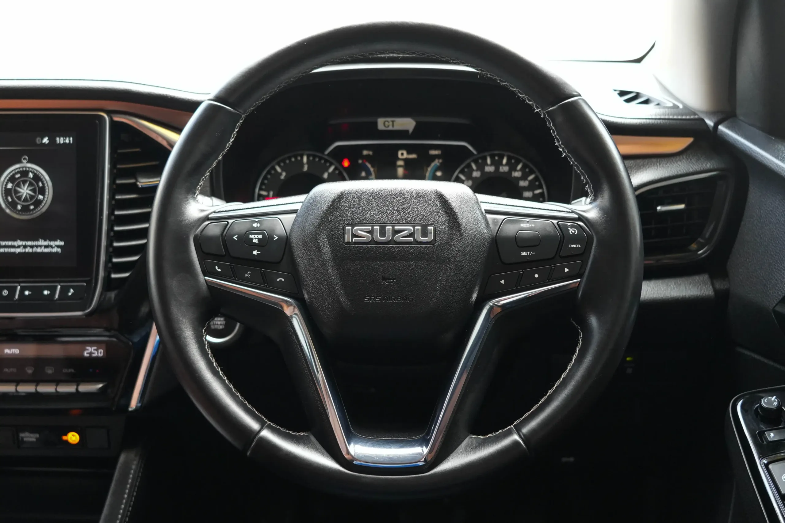 2022 Isuzu MU-X 1.9 (ปี 20-26) Elegant SUV - Image 25