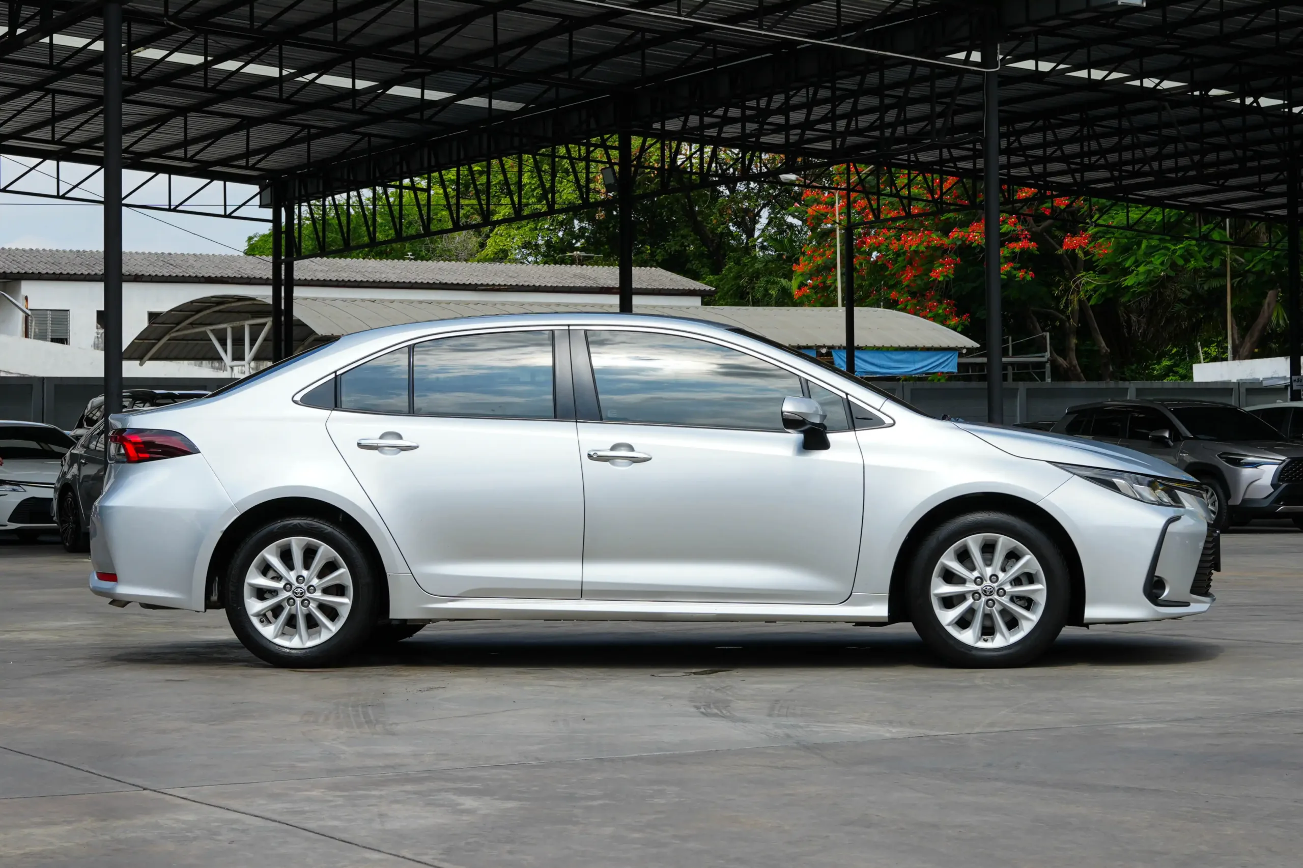 2022 Toyota Corolla Altis 1.6 (ปี 19-25) G Sedan #2ขย-8156 - Image 7