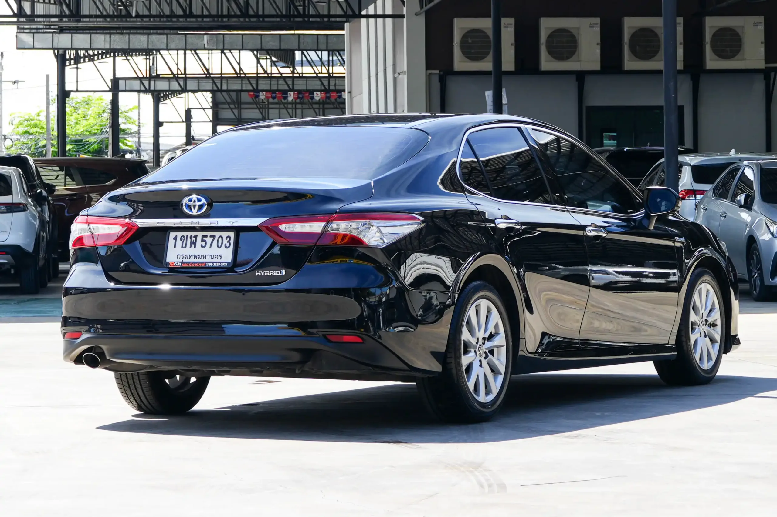 2021 Toyota CAMRY 2.5 (ปี 18-24) Hybrid Sedan #1ขฬ-5703 - Image 6