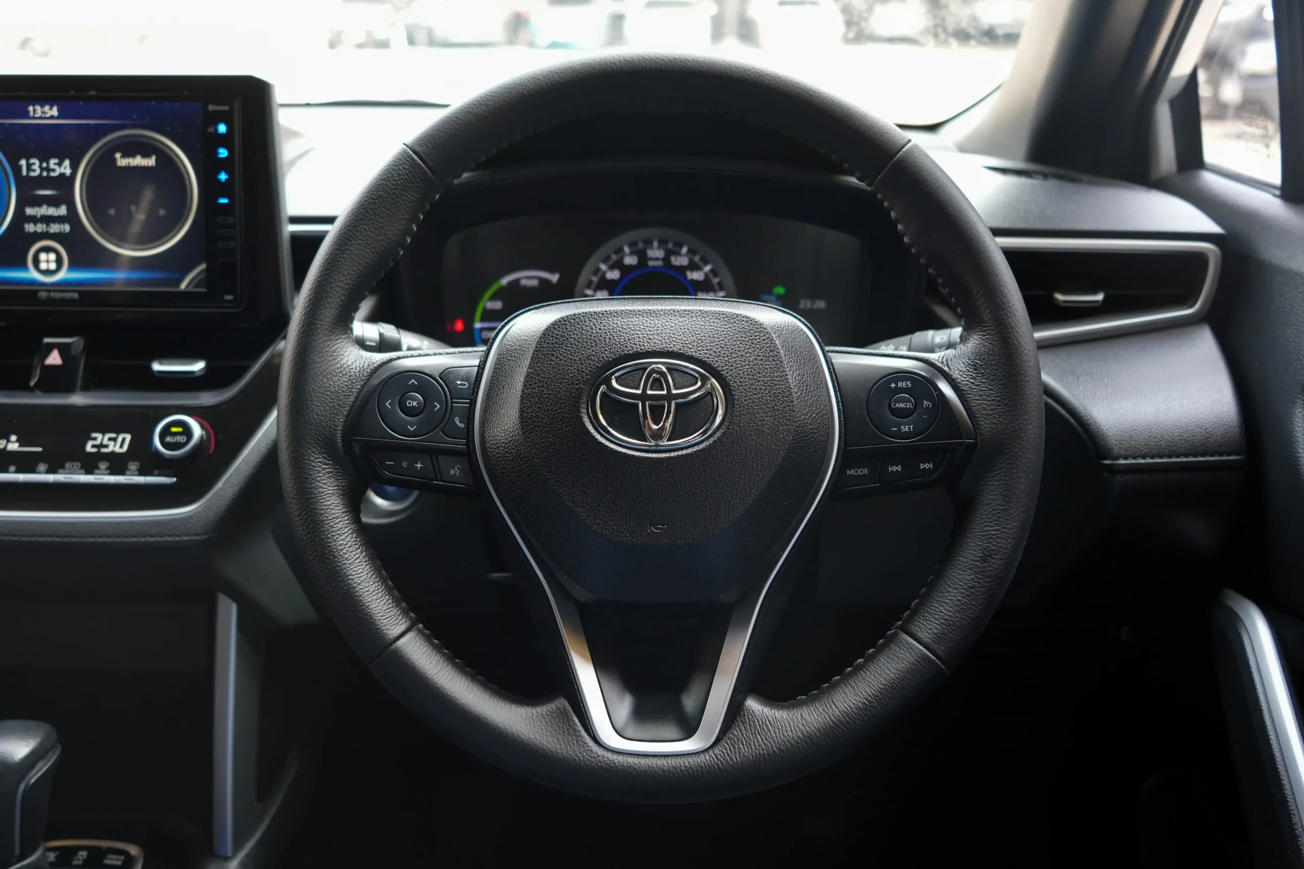 2021 Toyota Corolla Cross 1.8 (ปี 20-26) Hybrid Smart SUV - Image 24