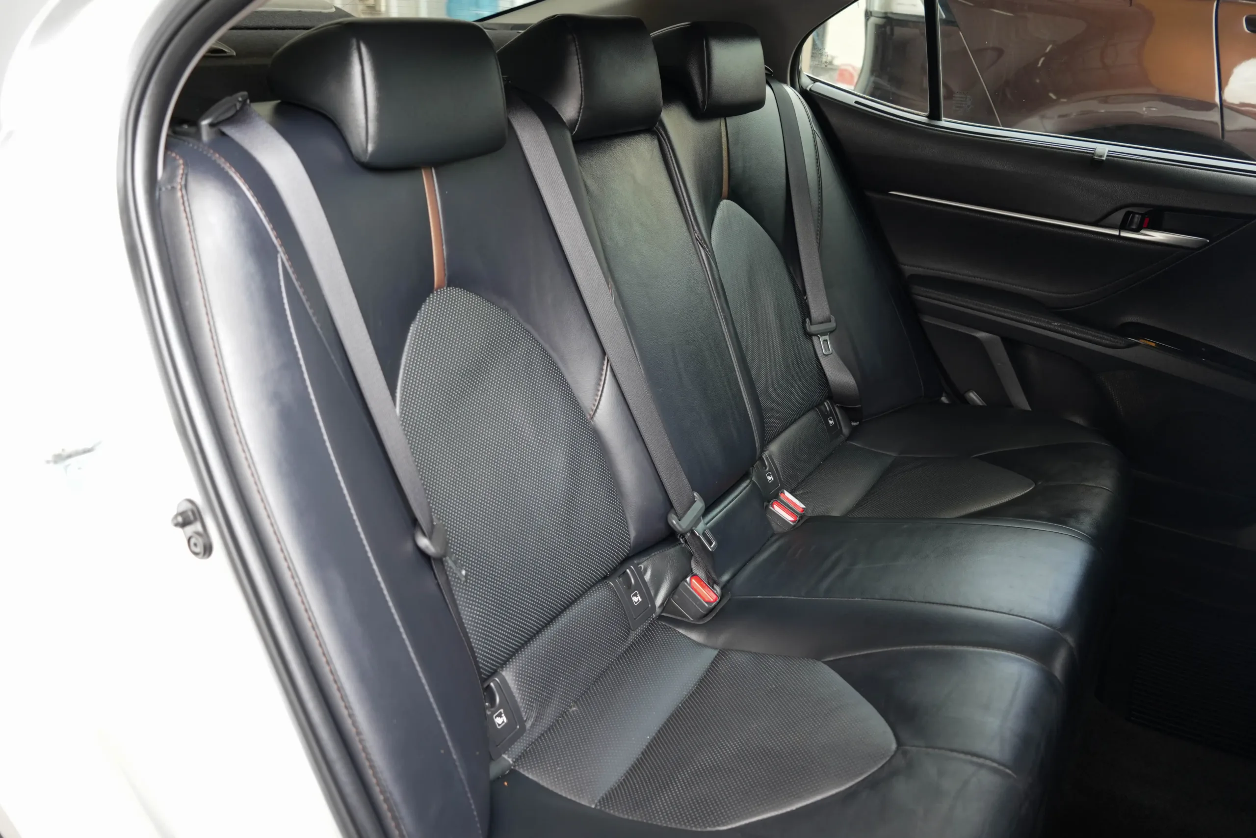 2021 Toyota CAMRY 2.0 (ปี 18-24) G Sedan #1ขฬ-5208 - Image 17