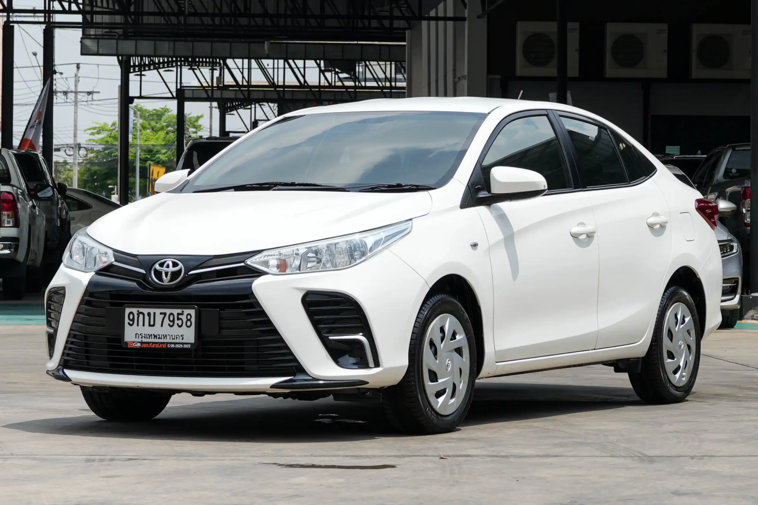 2021 Toyota Yaris Ativ 1.2 (ปี 17-22) Entry Sedan