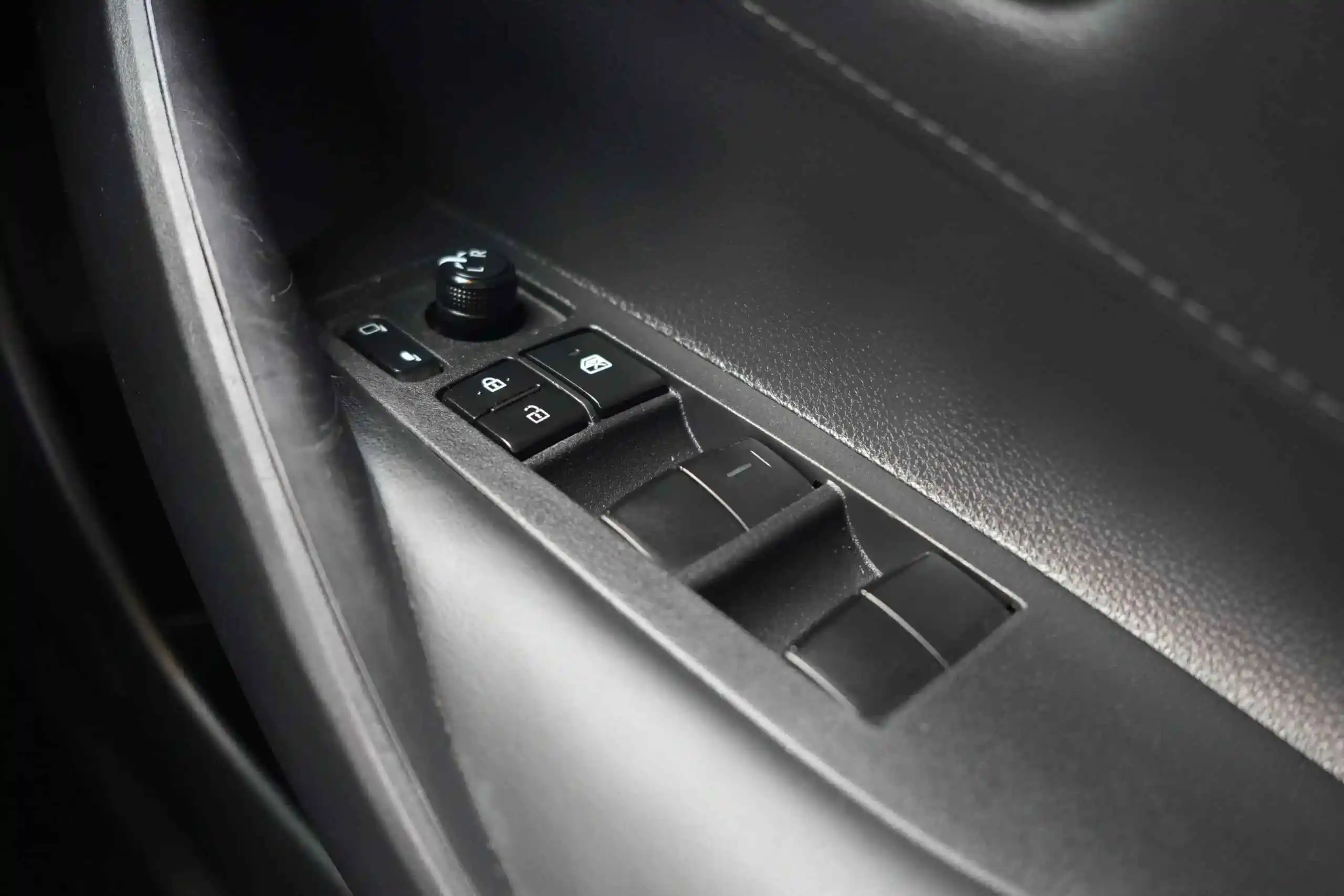 2021 Toyota Corolla Altis 1.6 (ปี 19-25) G Sedan #1ขว-1160 - Image 13
