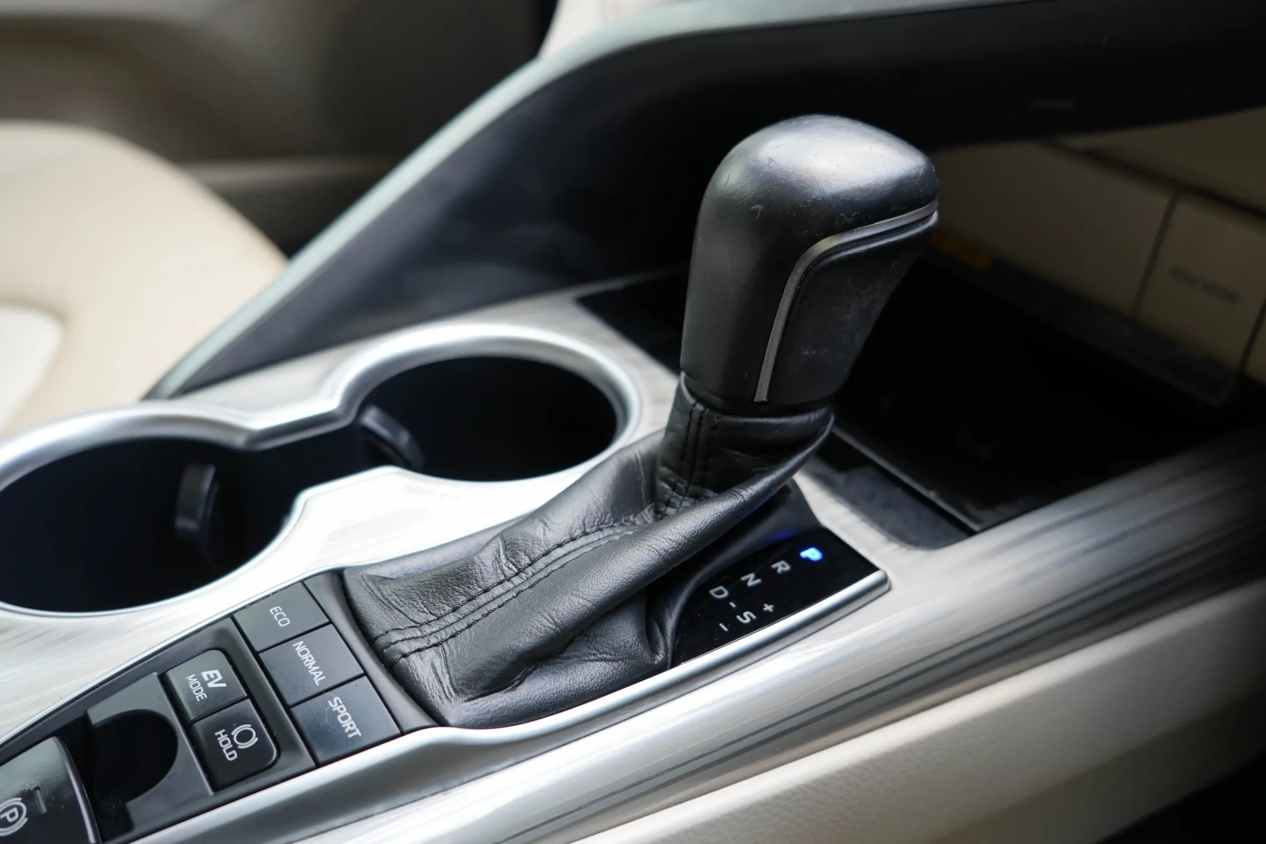 2021 Toyota CAMRY 2.5 (ปี 18-24) Hybrid Sedan #1ขอ-5302 - Image 12