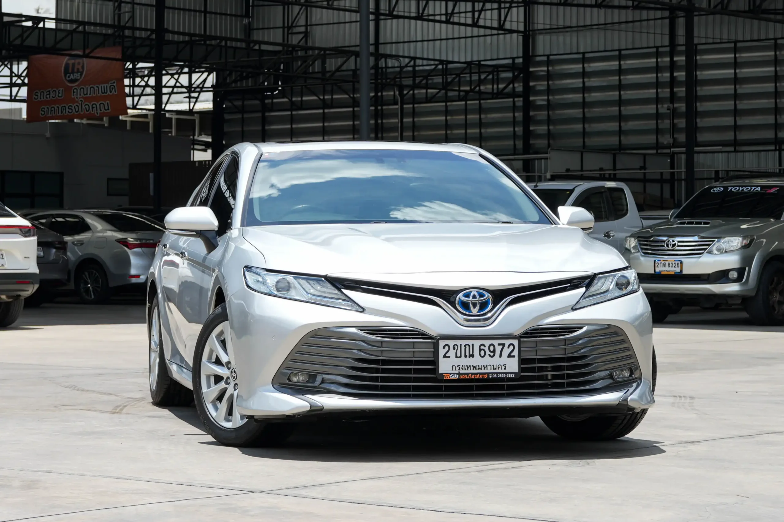 2021 Toyota CAMRY 2.5 (ปี 18-24) Hybrid Sedan - Image 10