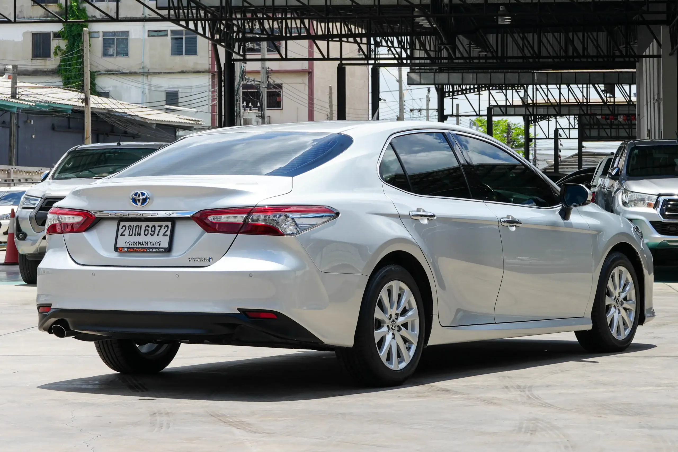 2021 Toyota CAMRY 2.5 (ปี 18-24) Hybrid Sedan - Image 6