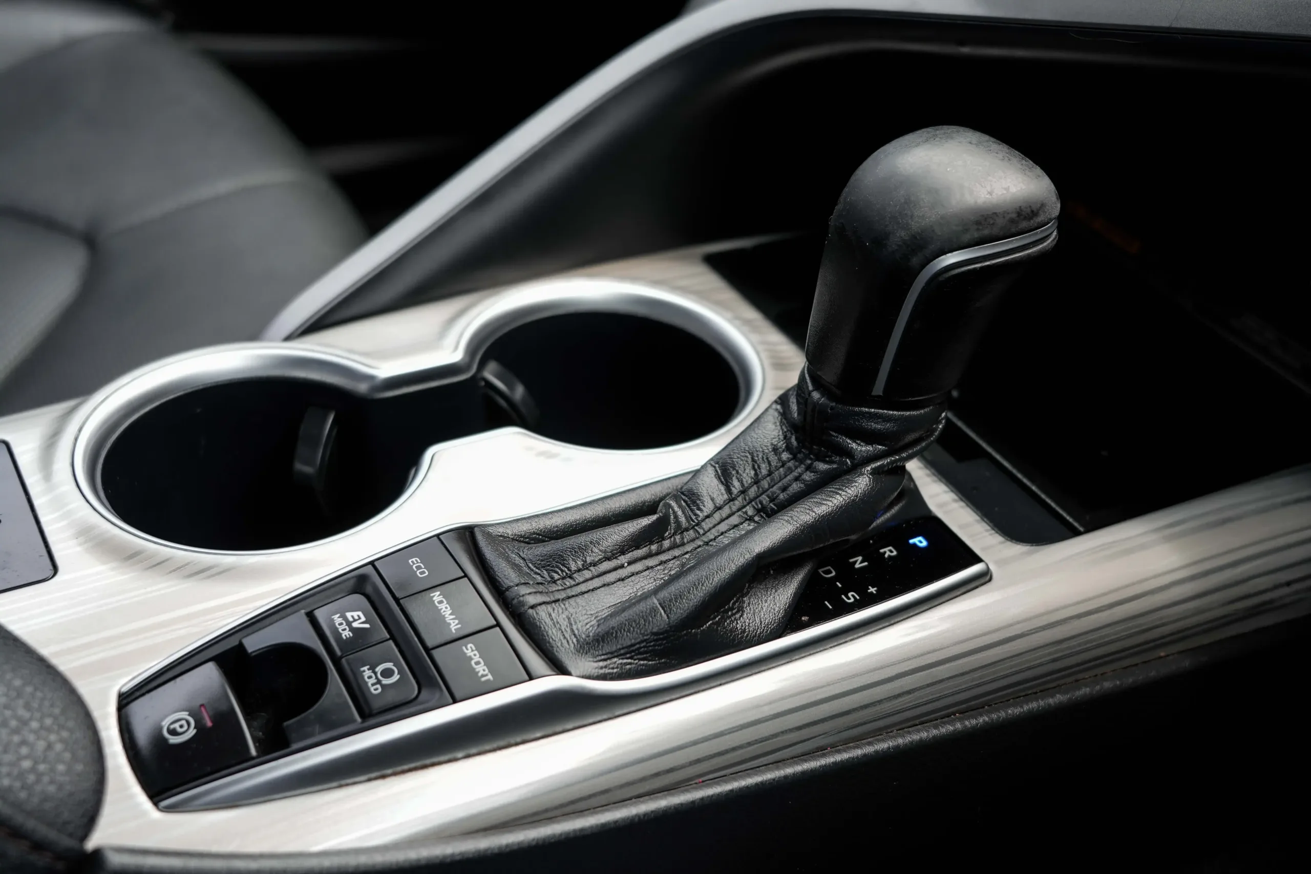 2020 Toyota CAMRY 2.5 (ปี 18-24) Hybrid Premium Sedan #1ขฒ-1740 - Image 14