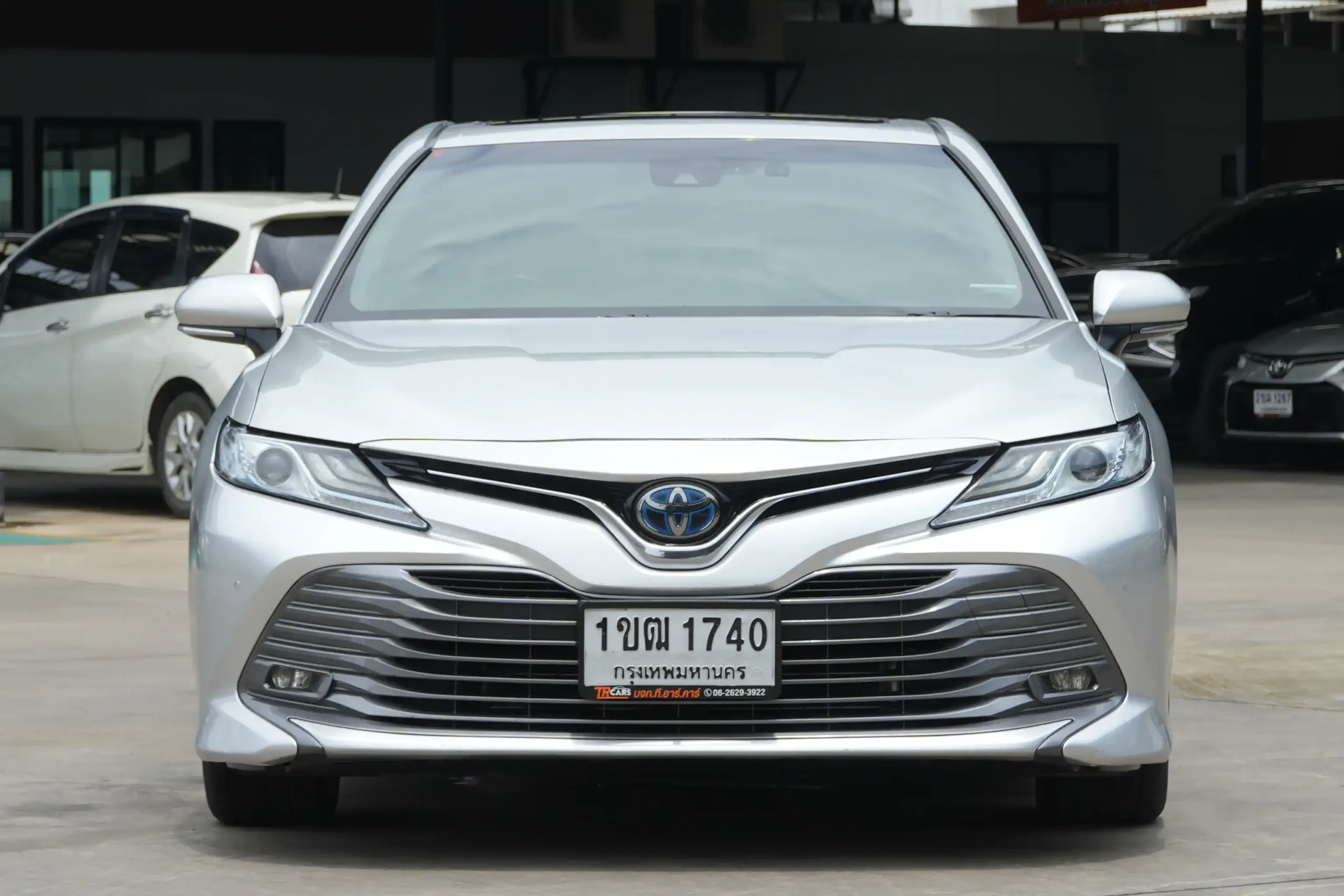 2020 Toyota CAMRY 2.5 (ปี 18-24) Hybrid Premium Sedan #1ขฒ-1740 - Image 4