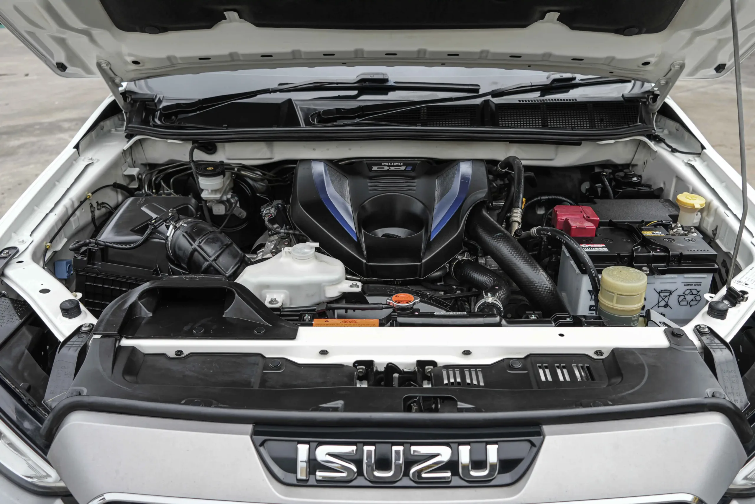 2022 Isuzu MU-X 3.0 (ปี 20-26) Ultimate SUV #2ขอ-1002 - Image 25