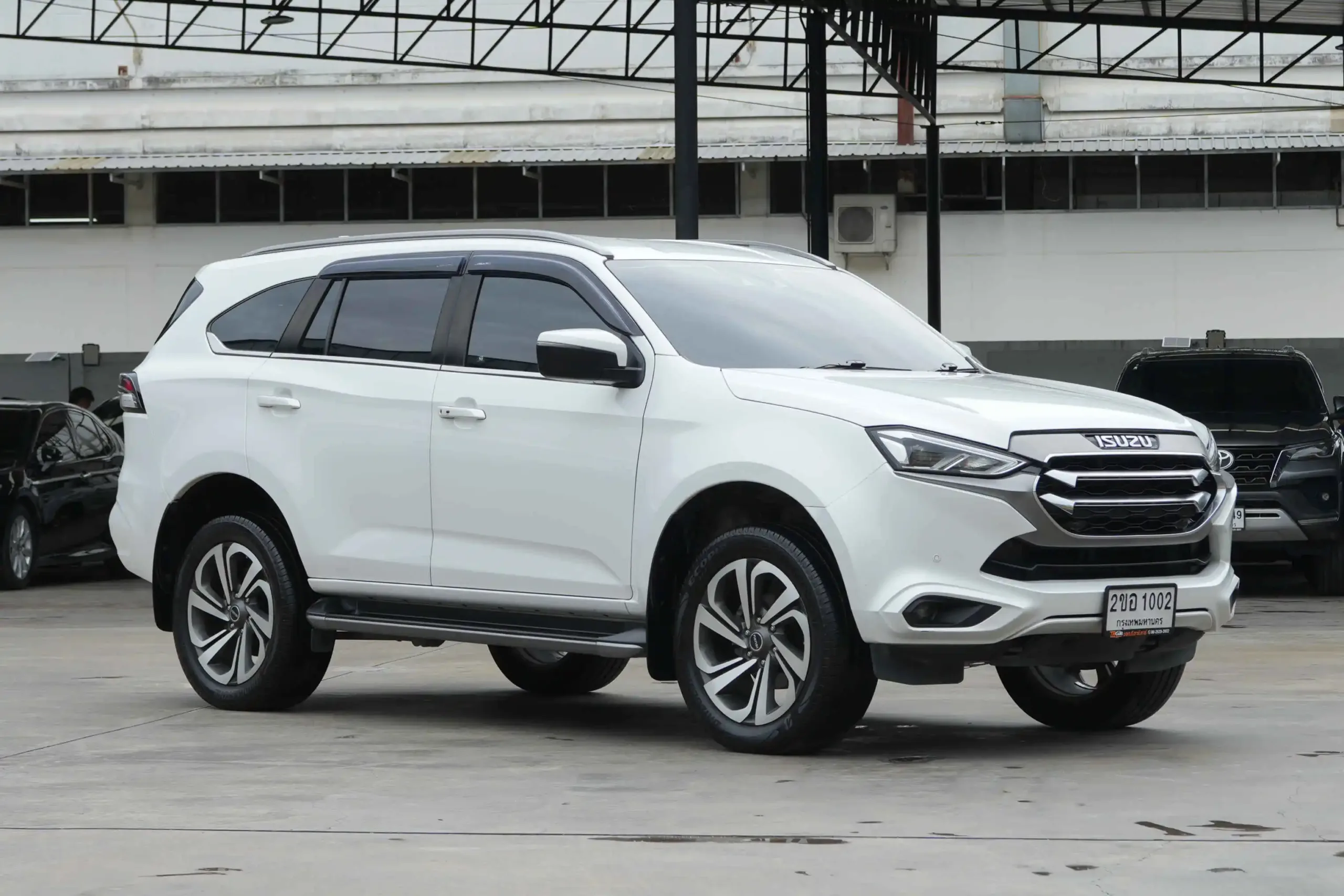 2022 Isuzu MU-X 3.0 (ปี 20-26) Ultimate SUV #2ขอ-1002 - Image 2