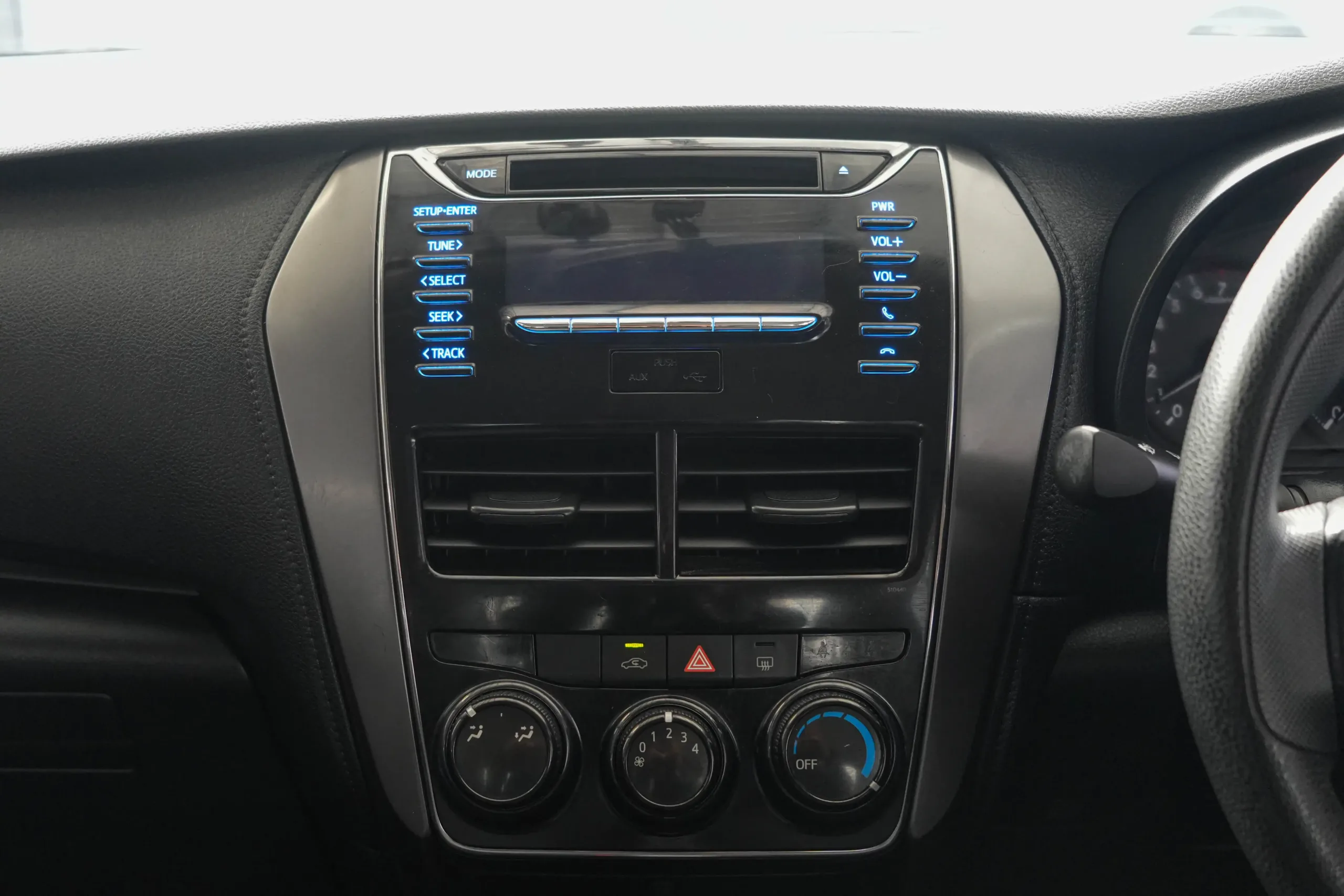 2021 Toyota Yaris Ativ 1.2 (ปี 17-22) Entry Sedan #2ขฒ-8816 - Image 11