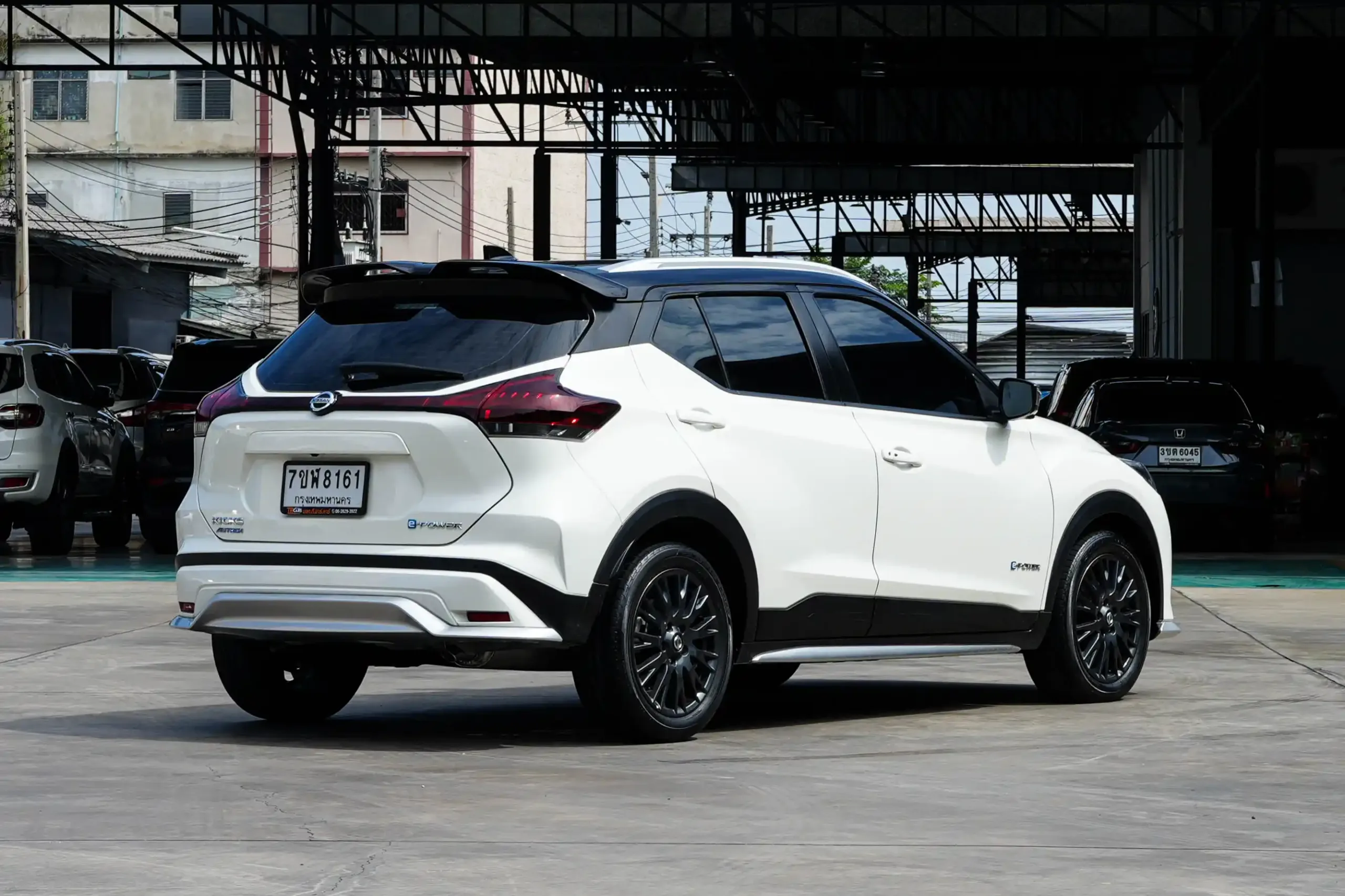 2024 Nissan Kicks 1.2 (ปี 20-26) Autech SUV #7ขฬ-8161 - Image 6