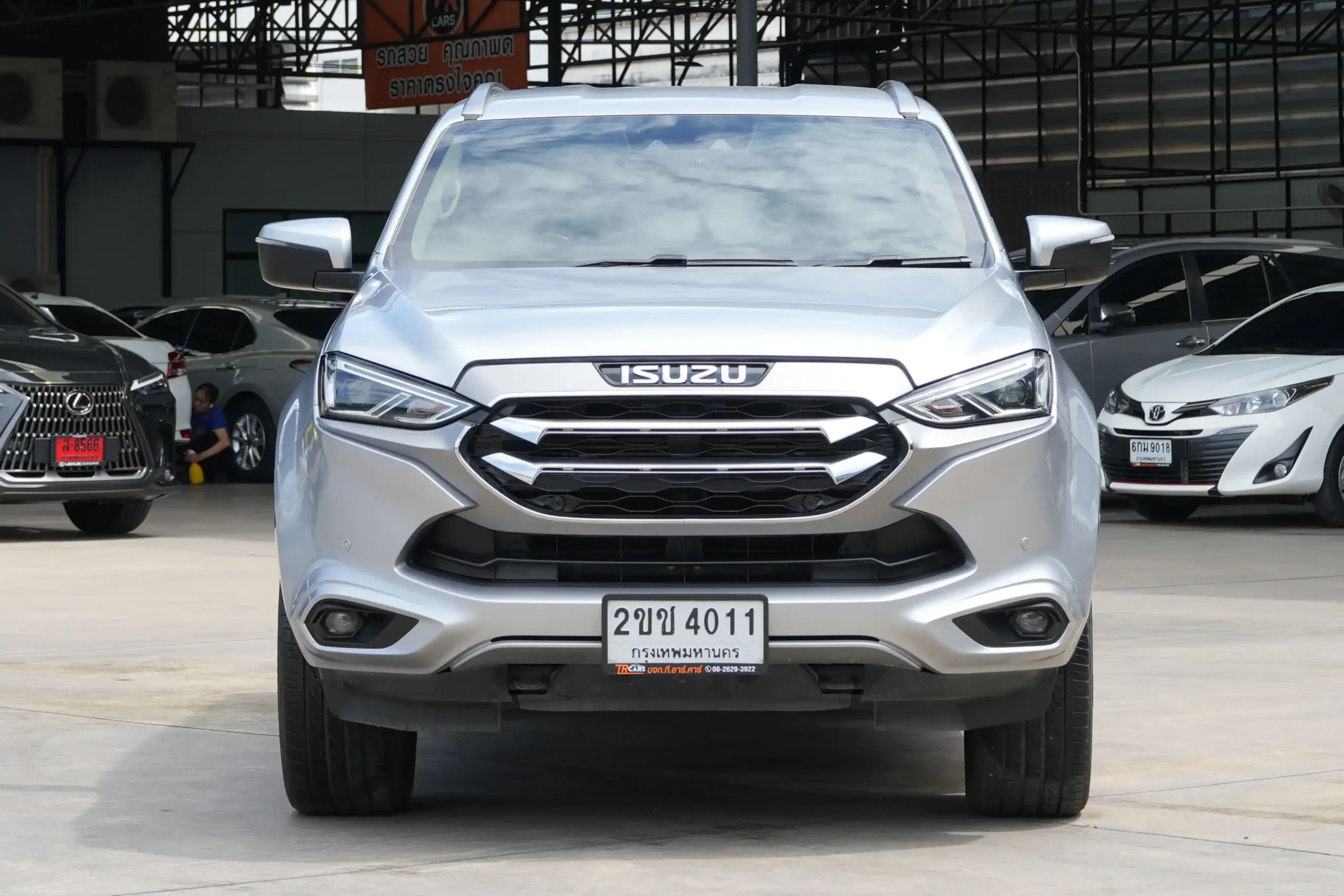 2021 Isuzu MU-X 3.0 (ปี 20-26) Ultimate SUV #2ขช-4011 - Image 4