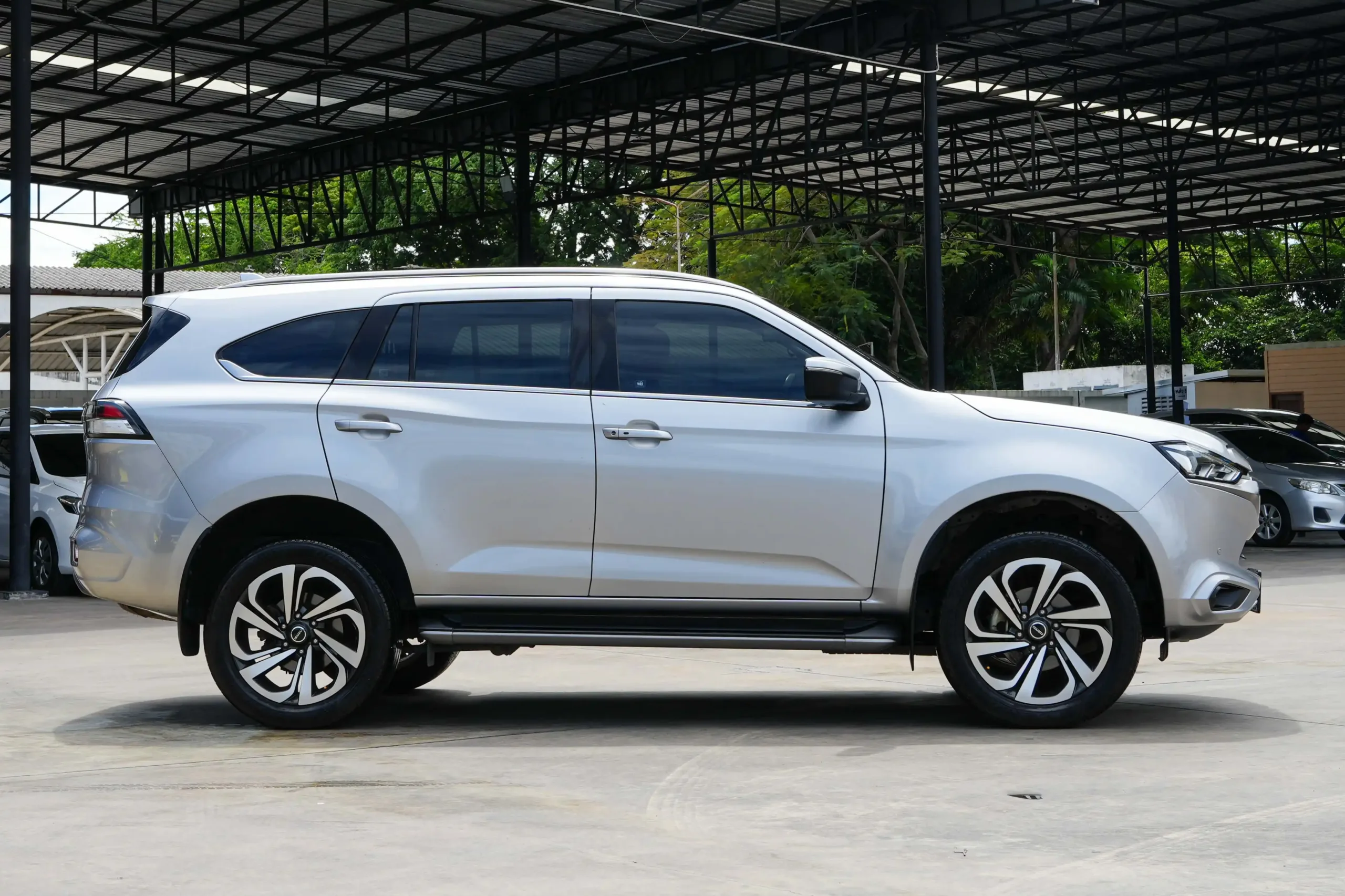 2021 Isuzu MU-X 3.0 (ปี 20-26) Ultimate SUV #2ขช-4011 - Image 12