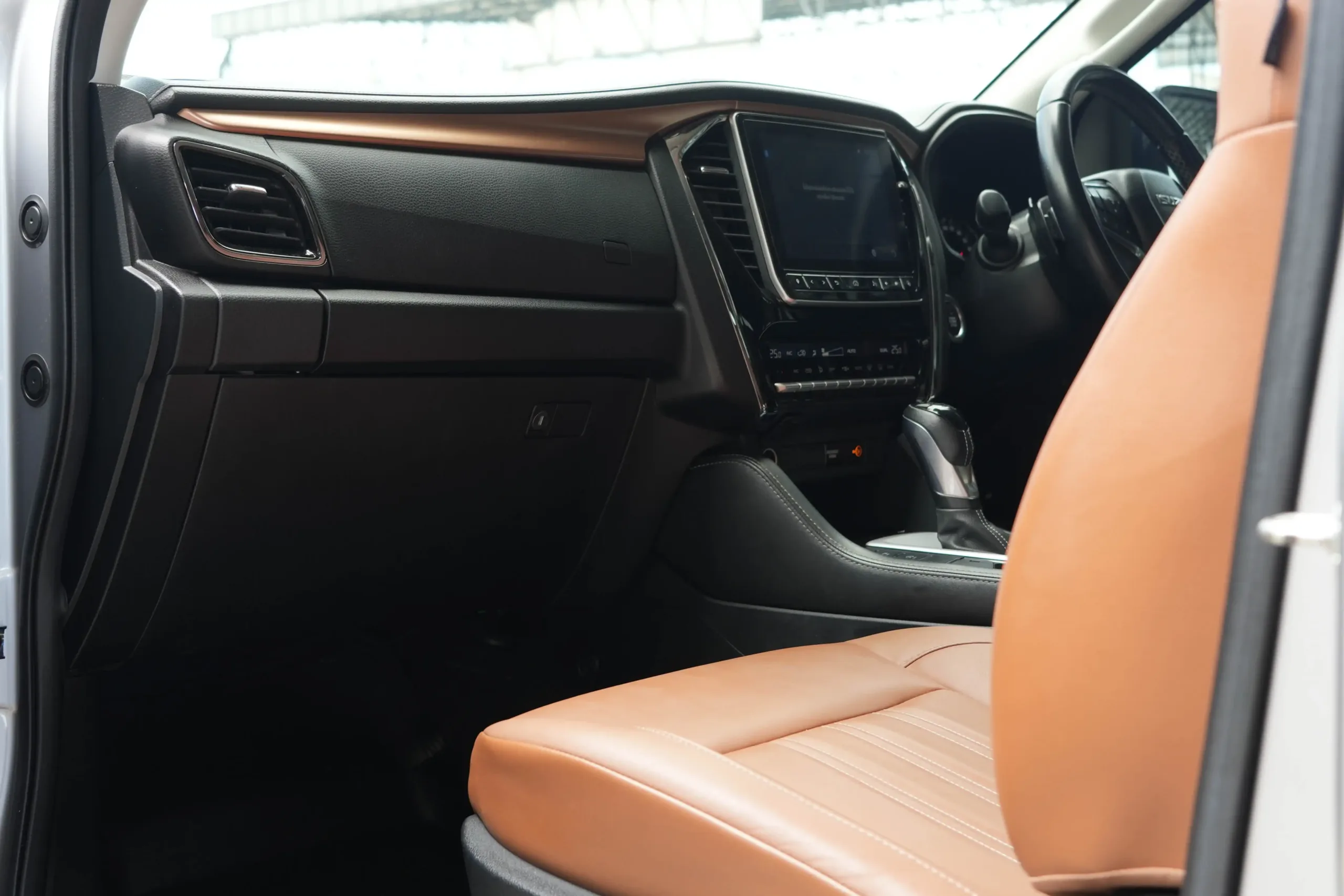 2021 Isuzu MU-X 3.0 (ปี 20-26) Ultimate SUV #2ขช-4011 - Image 18
