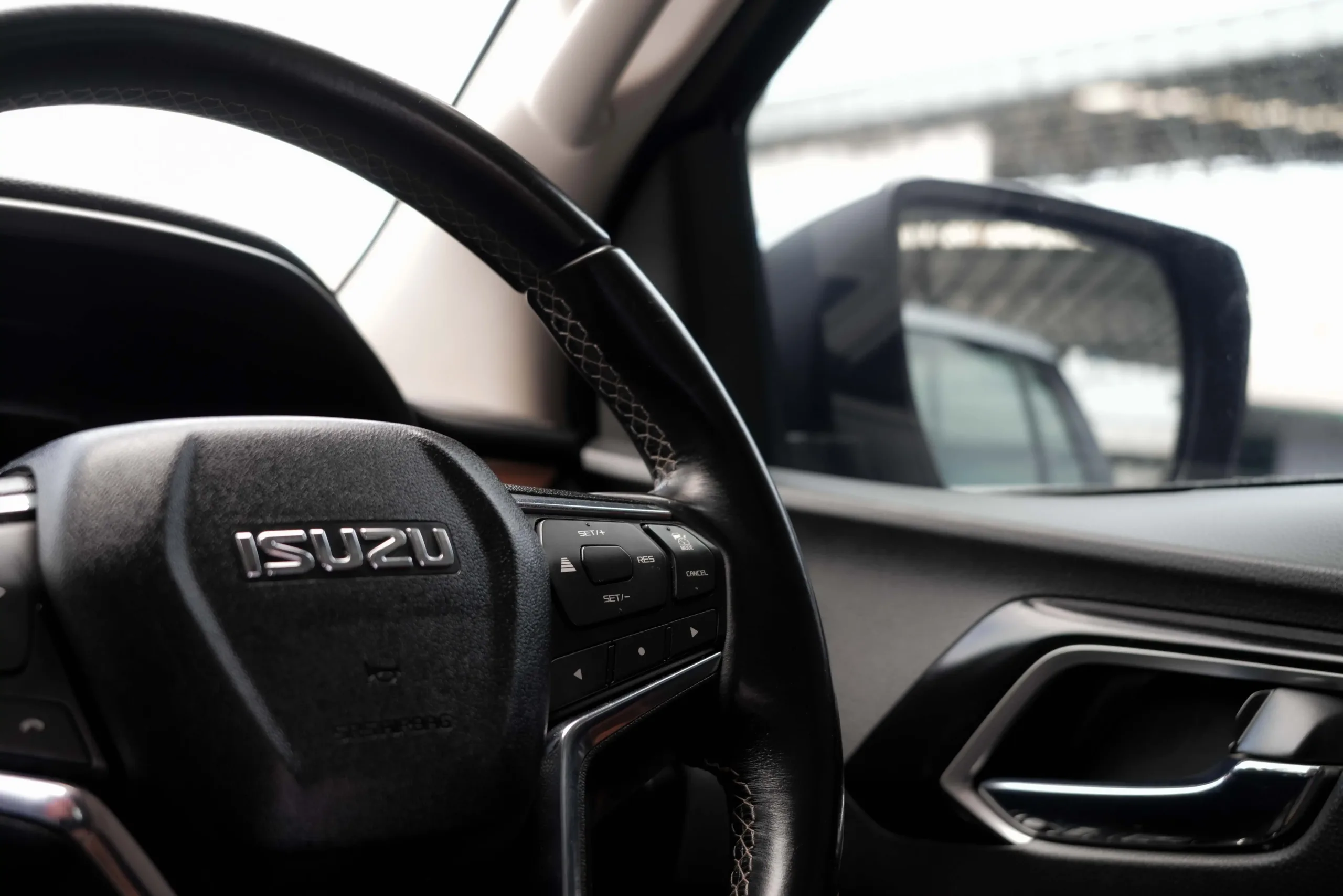 2021 Isuzu MU-X 3.0 (ปี 20-26) Ultimate SUV #2ขช-4011 - Image 28