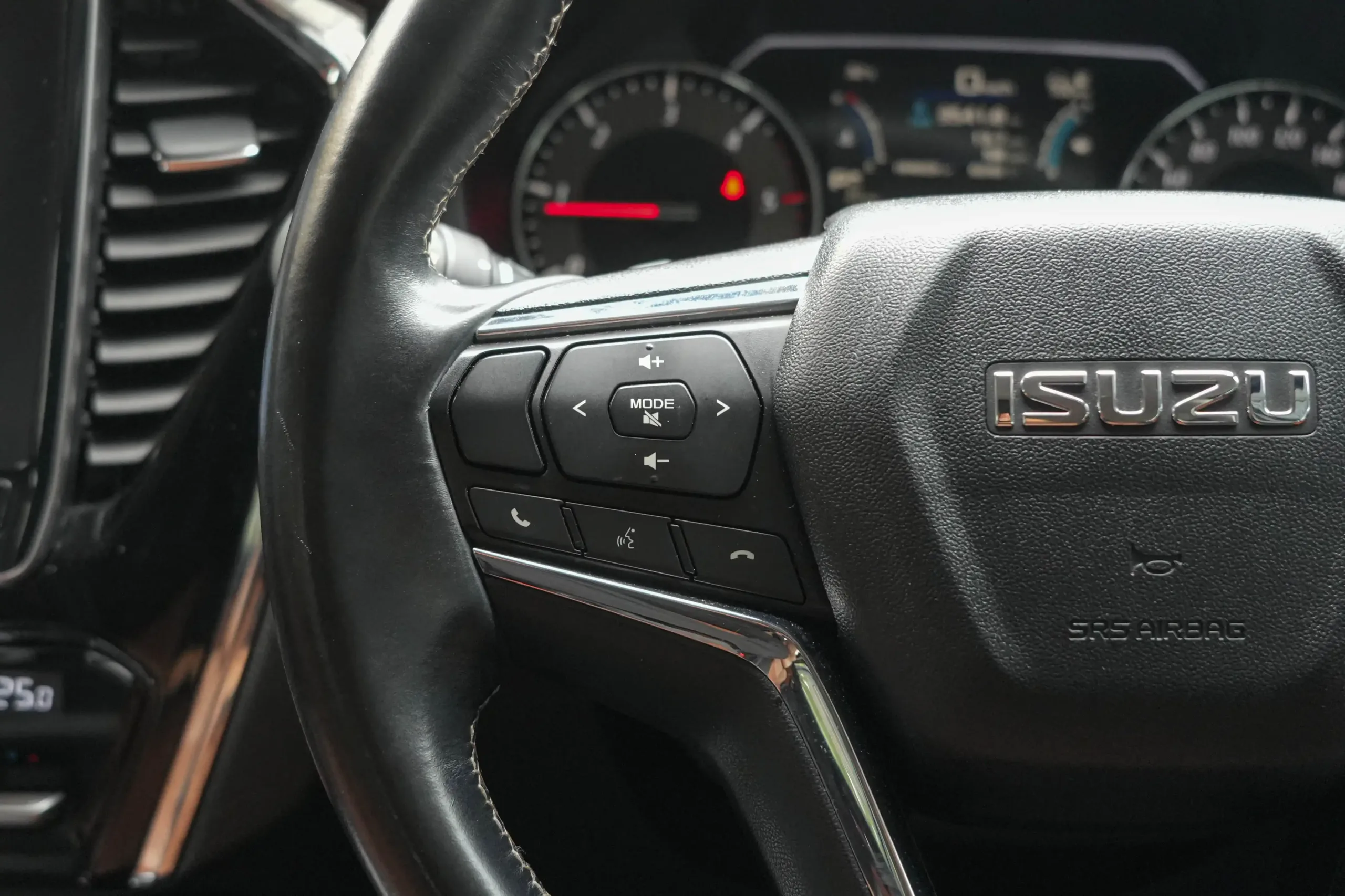 2021 Isuzu MU-X 3.0 (ปี 20-26) Ultimate SUV #2ขช-3837 - Image 21
