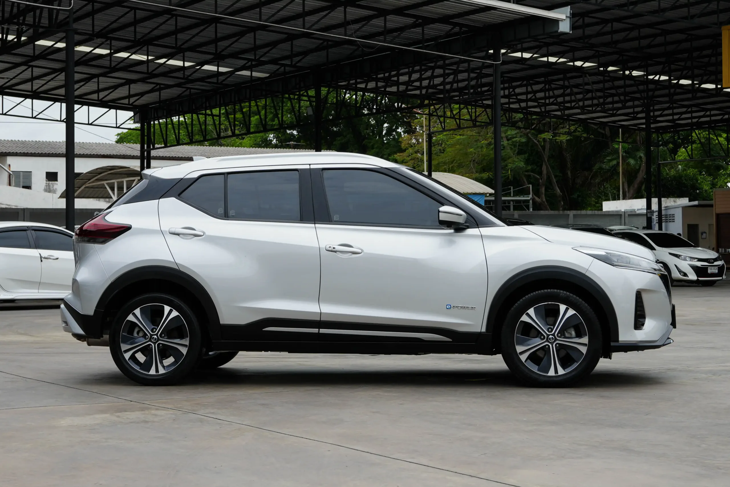 2023 Nissan Kicks 1.2 (ปี 20-26) V SUV #4ขส-1671 - Image 10