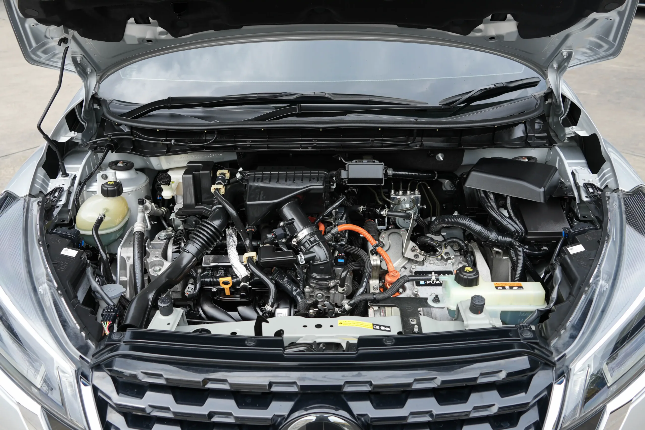 2023 Nissan Kicks 1.2 (ปี 20-26) V SUV #4ขส-1702 - Image 32