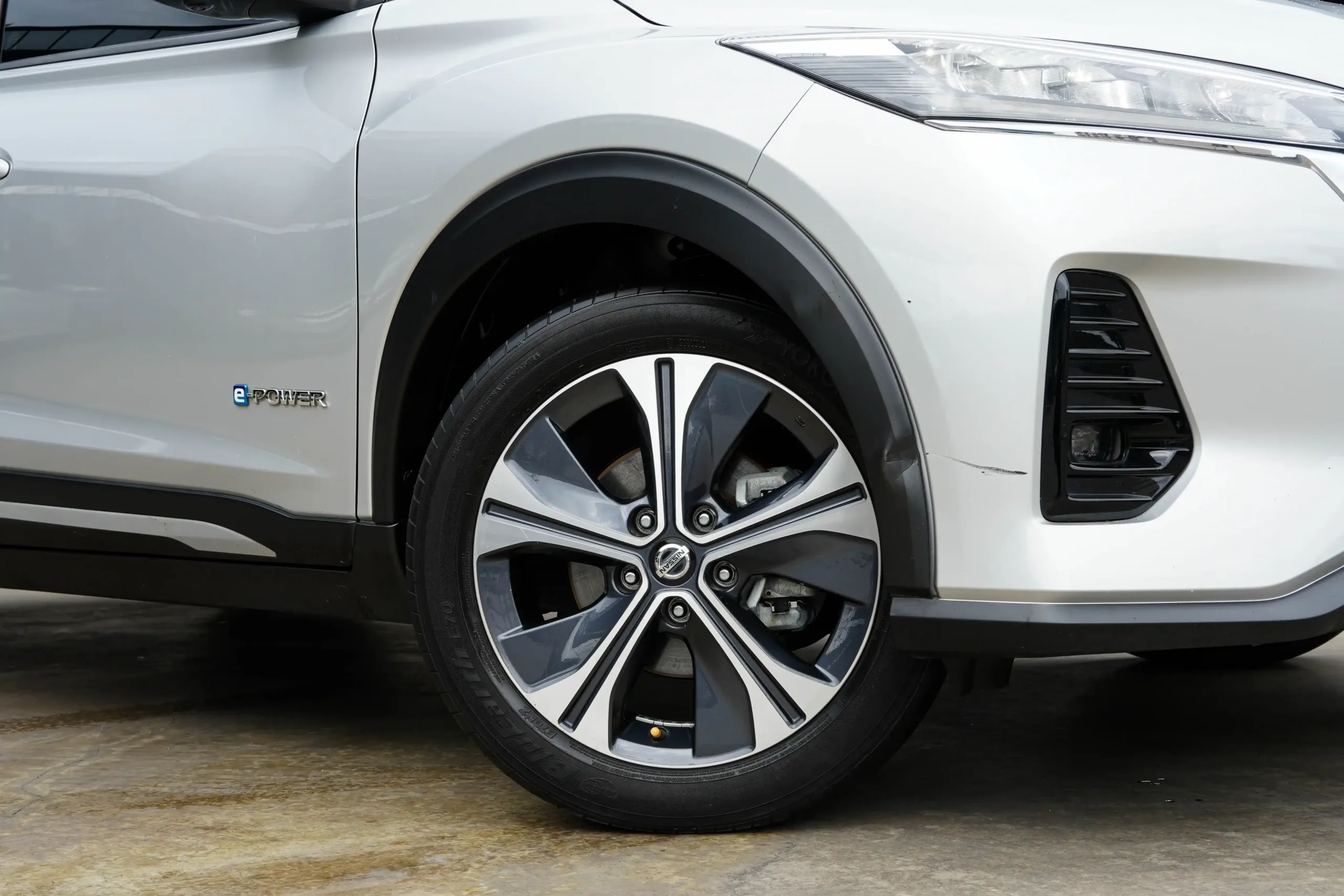 2023 Nissan Kicks 1.2 (ปี 20-26) V SUV #4ขส-1702 - Image 6